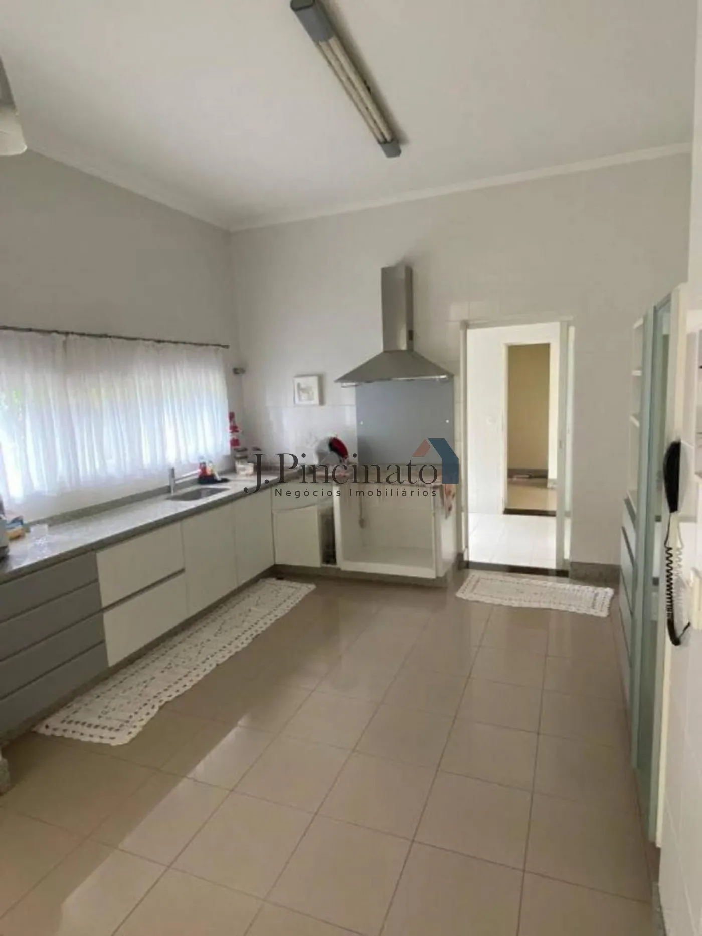 jundiai-casa-sobrado-em-condominio-jardim-samambaia-22-03-2025_08-26-33-15.webp