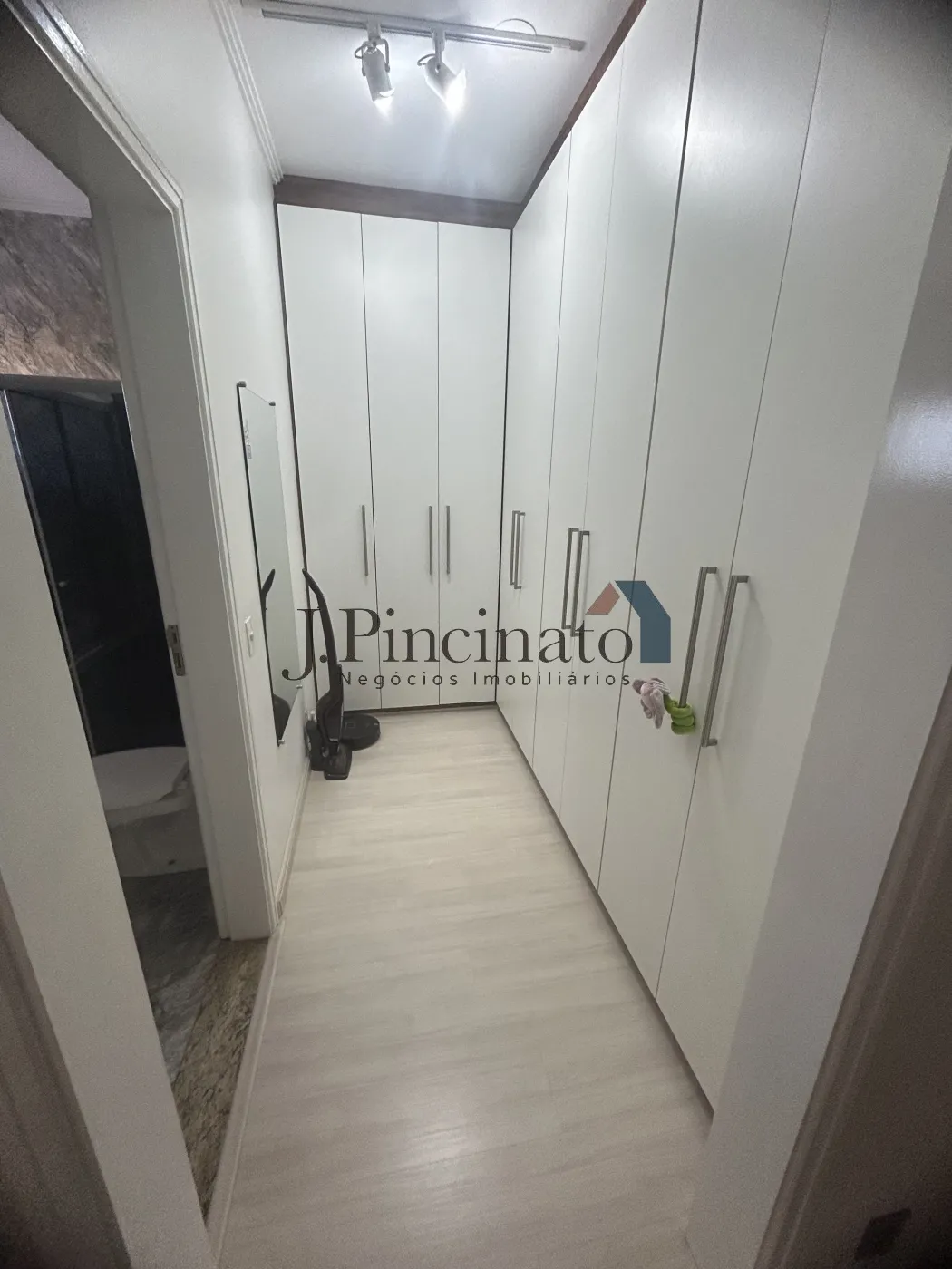 jundiai-casa-sobrado-em-condominio-jundiai-mirim-02-07-2024_15-00-30-38.webp
