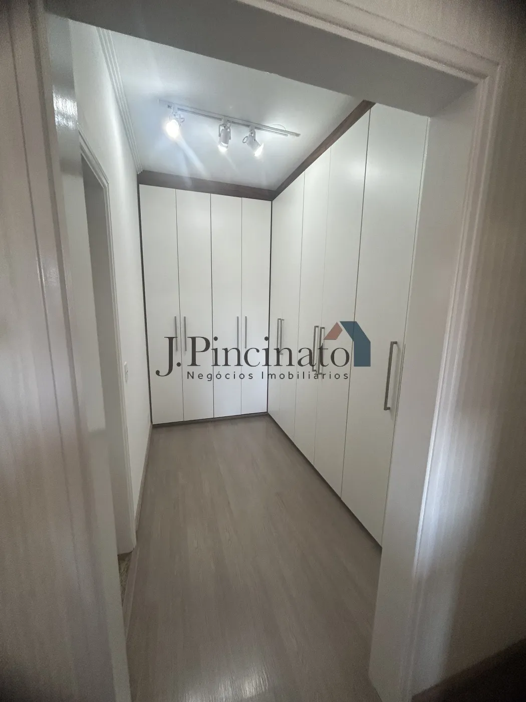 jundiai-casa-sobrado-em-condominio-jundiai-mirim-02-07-2024_15-00-44-48.webp