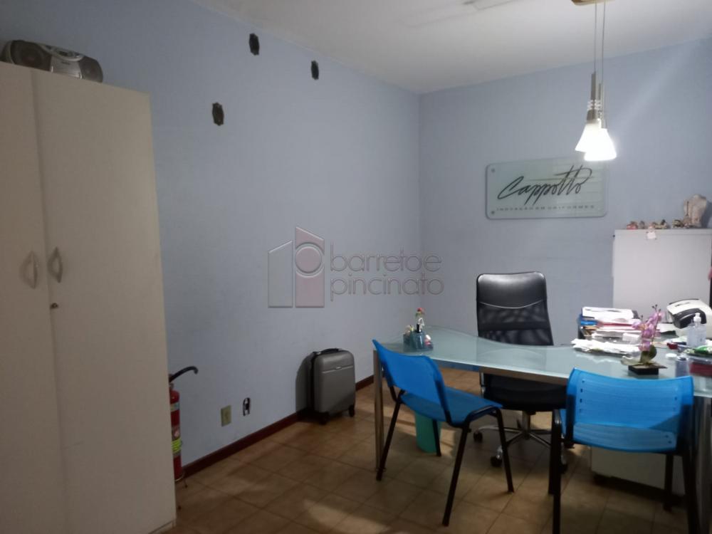 jundiai-comercial-casa-anhangabau-19-07-2021_16-47-47-3.jpg