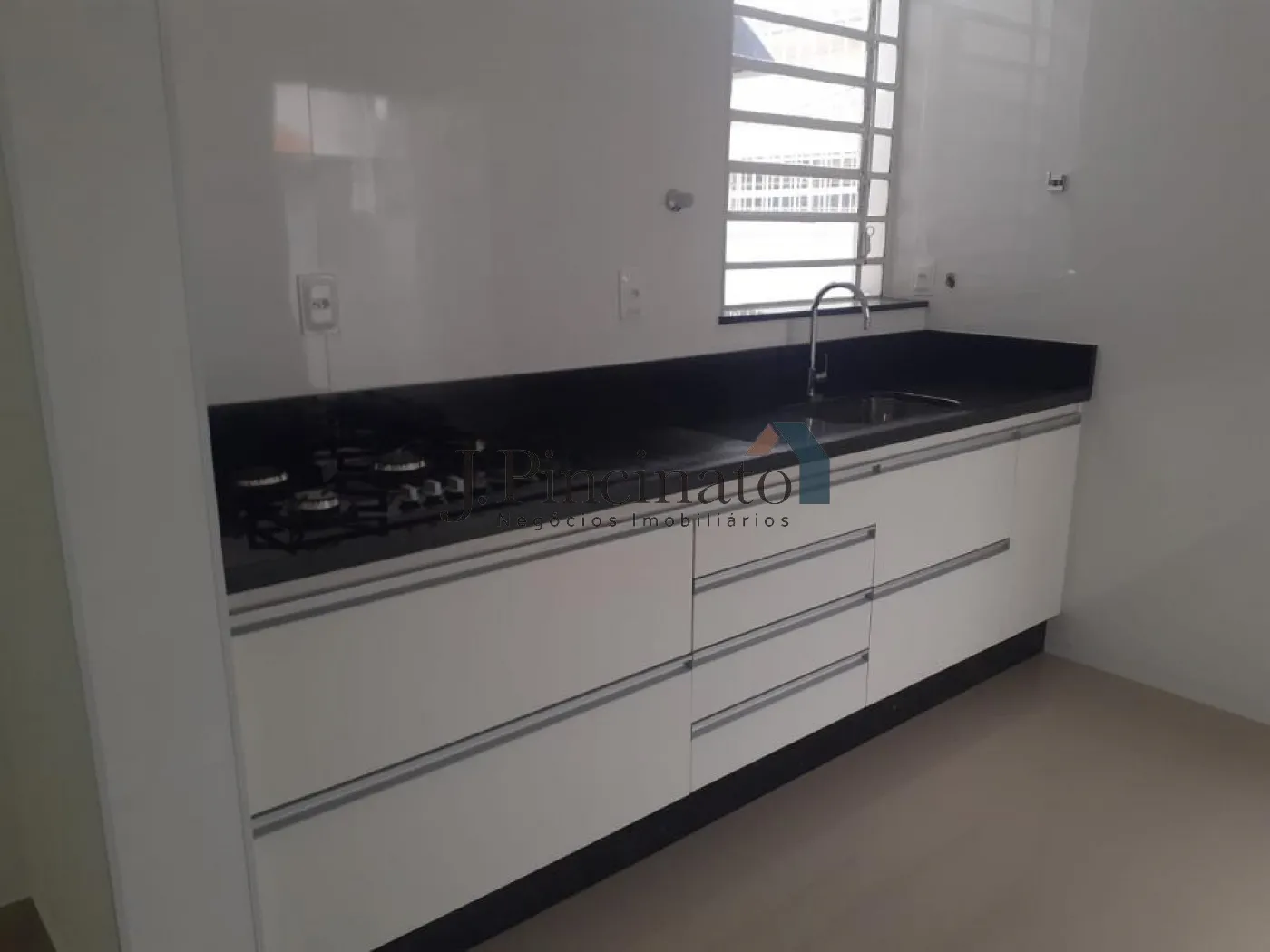 jundiai-comercial-casa-centro-07-11-2024_15-46-02-6.webp