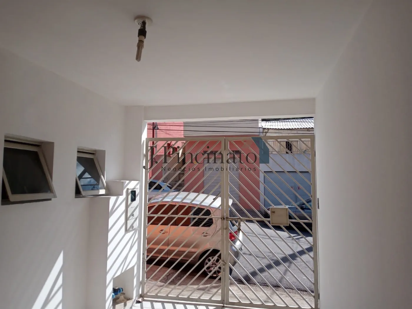 jundiai-comercial-salao-sem-cond-anhangabau-04-09-2024_16-55-24-28.webp