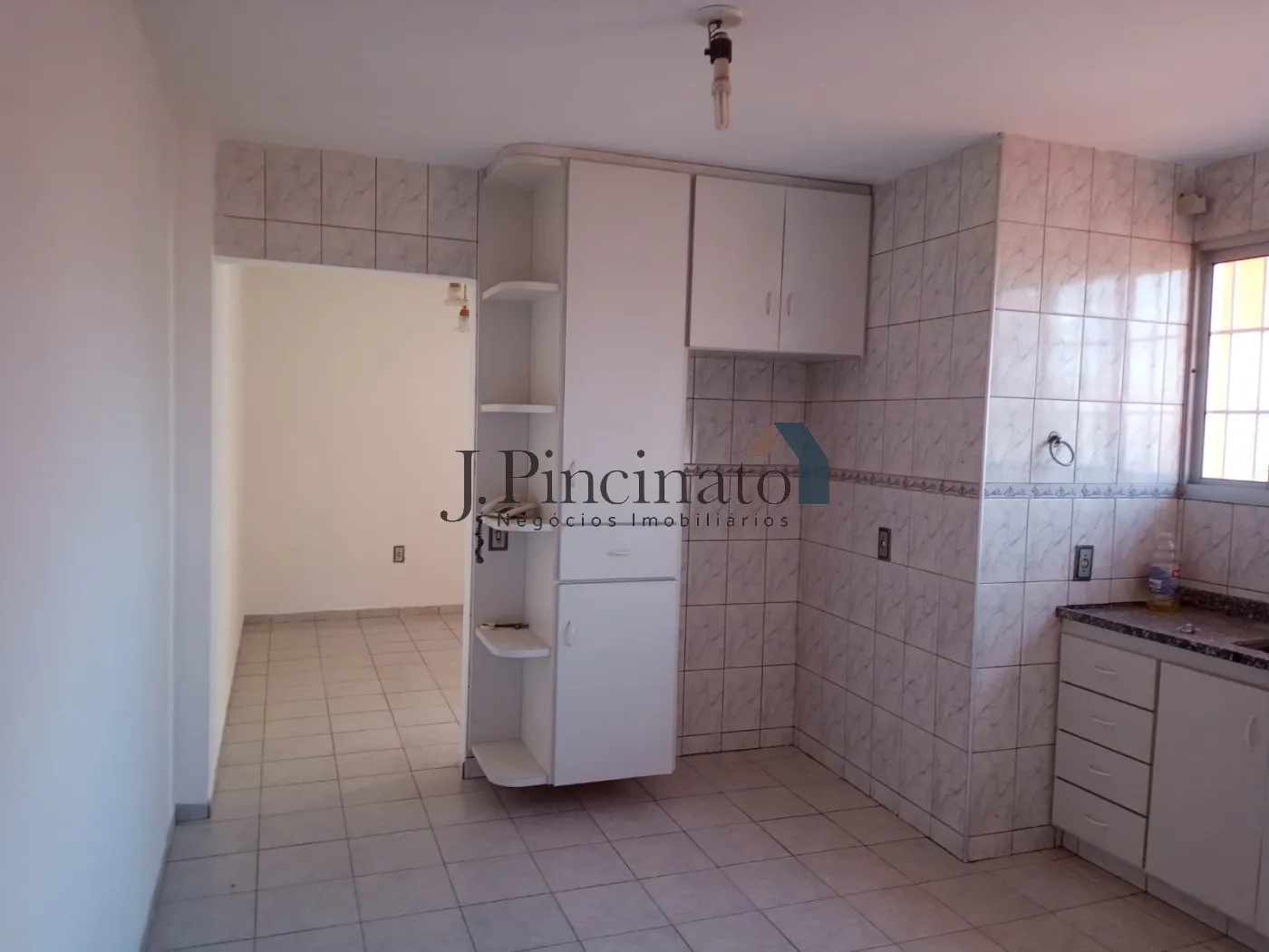 jundiai-comercial-salao-sem-cond-anhangabau-04-09-2024_16-55-29-37.webp