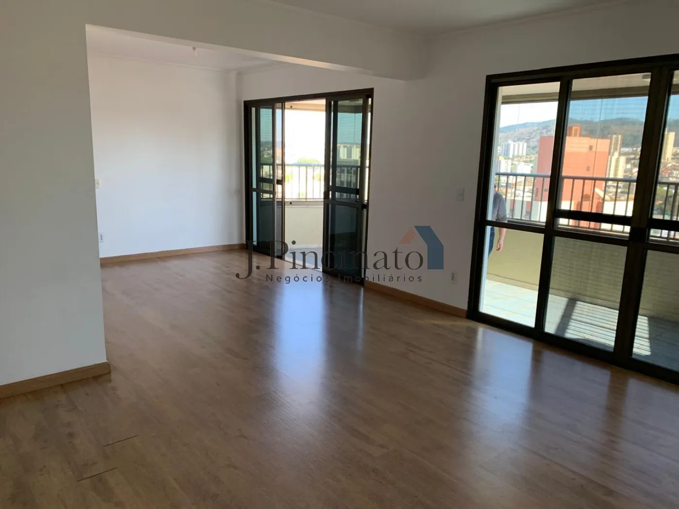 jundiai-apartamento-padrao-centro-22-07-2024_15-59-24-0.webp