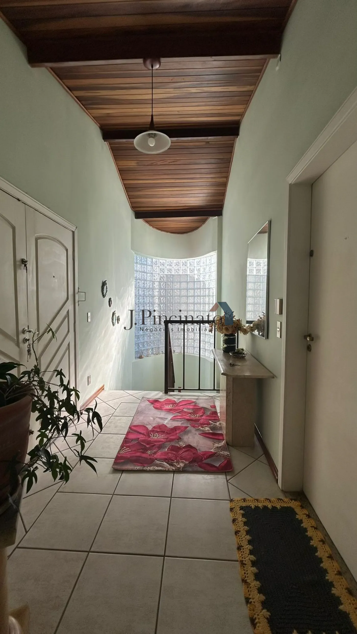 jundiai-casa-padrao-jardim-samambaia-10-06-2025_12-23-51-2.webp