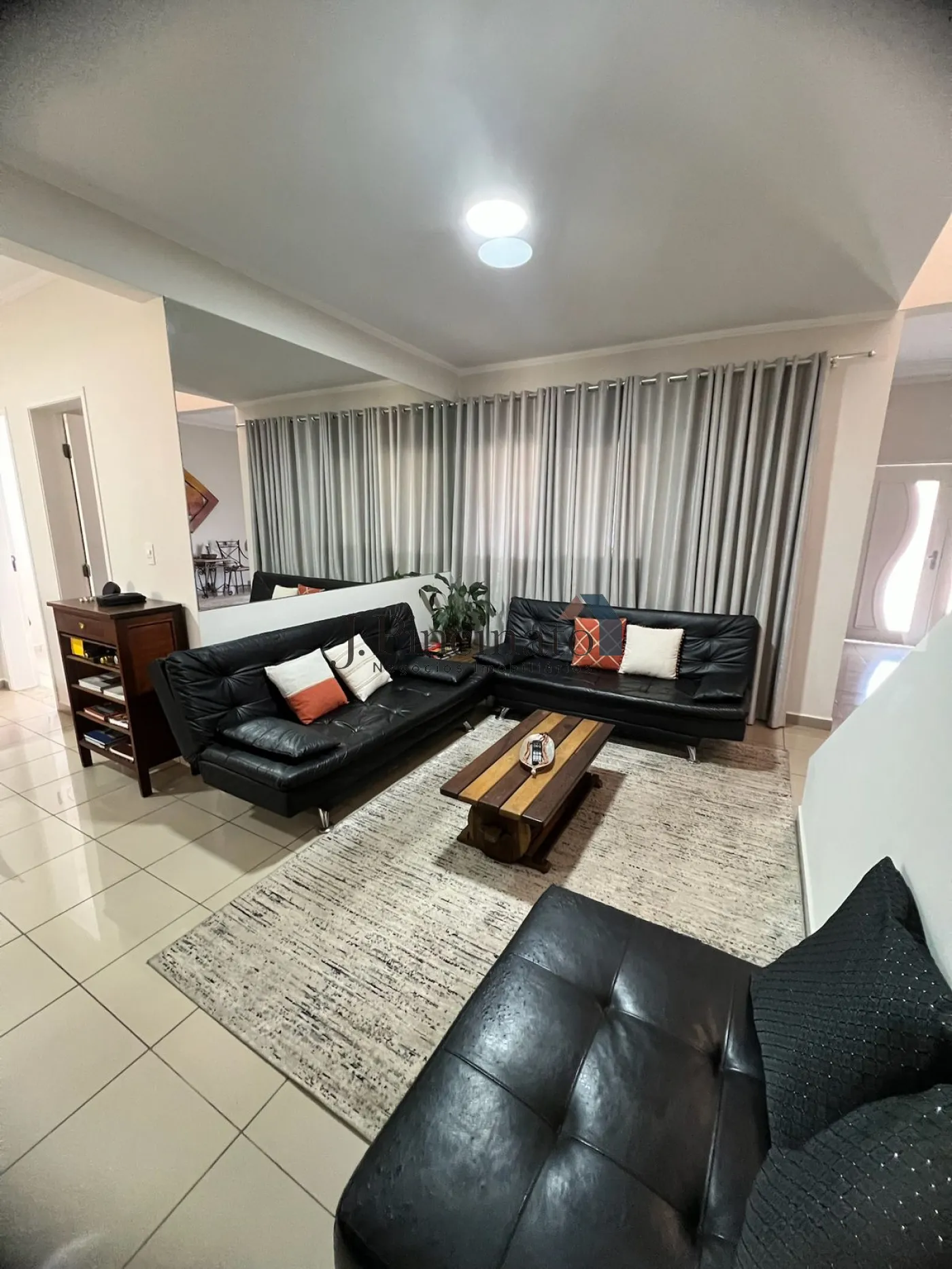 itupeva-casa-sobrado-em-condominio-bomfim-28-06-2024_13-03-47-8.webp