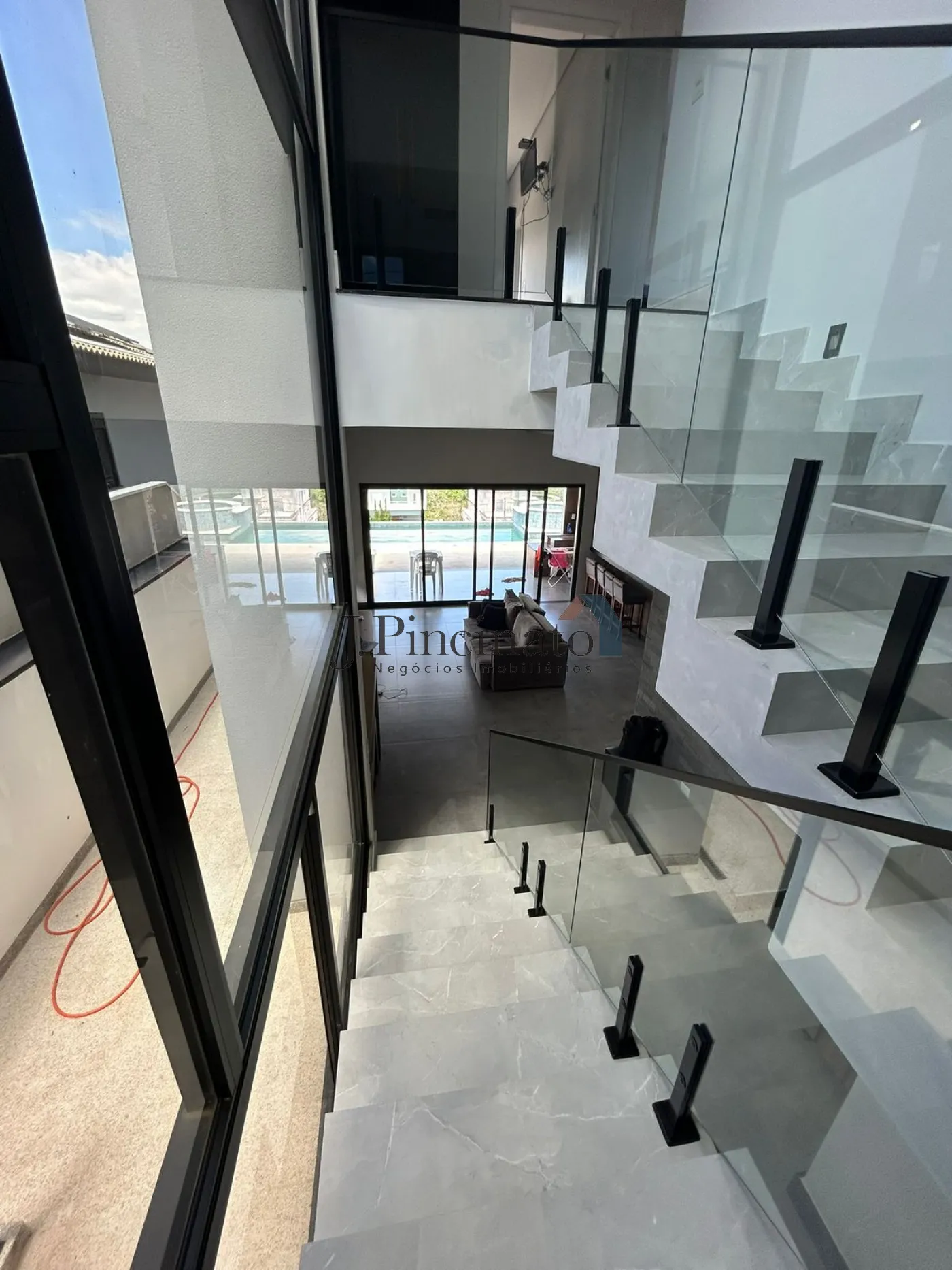 itupeva-casa-sobrado-em-condominio-ibi-aram-07-04-2026_10-00-45-69d4fffdc1c23.webp