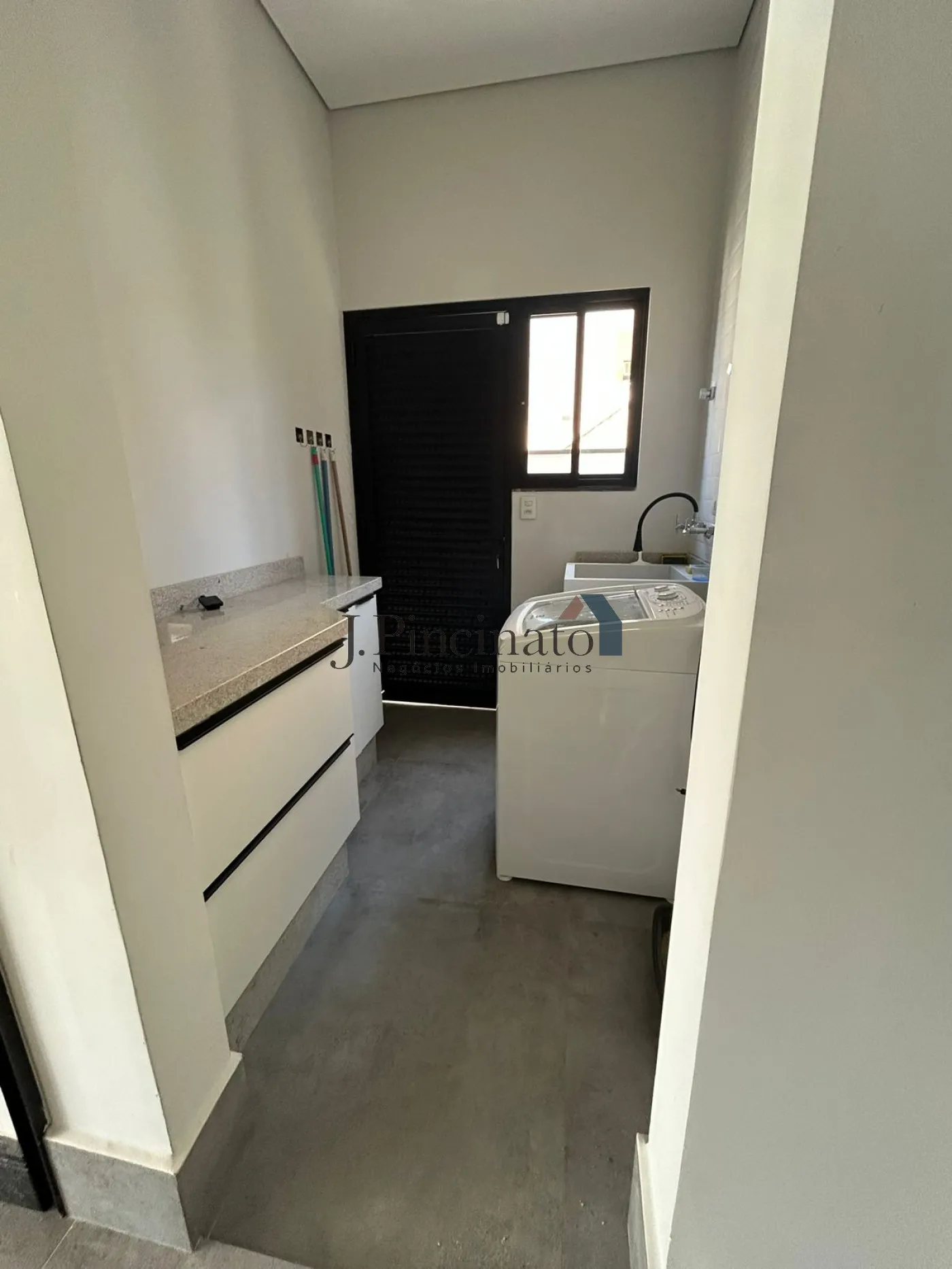 itupeva-casa-sobrado-em-condominio-ibi-aram-07-04-2026_10-01-05-69d500112f812.webp