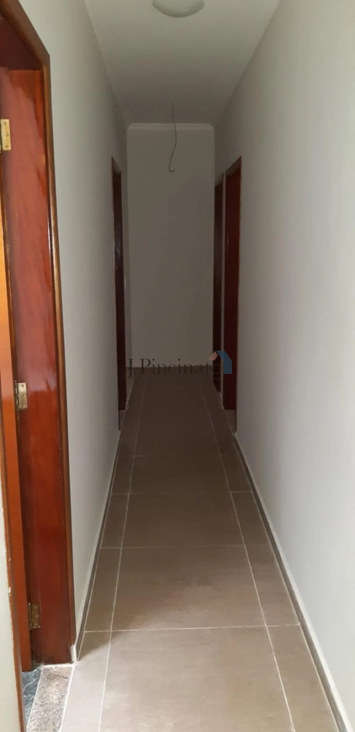 jundiai-casa-padrao-jardim-cica-20-06-2024_13-42-47-30.webp