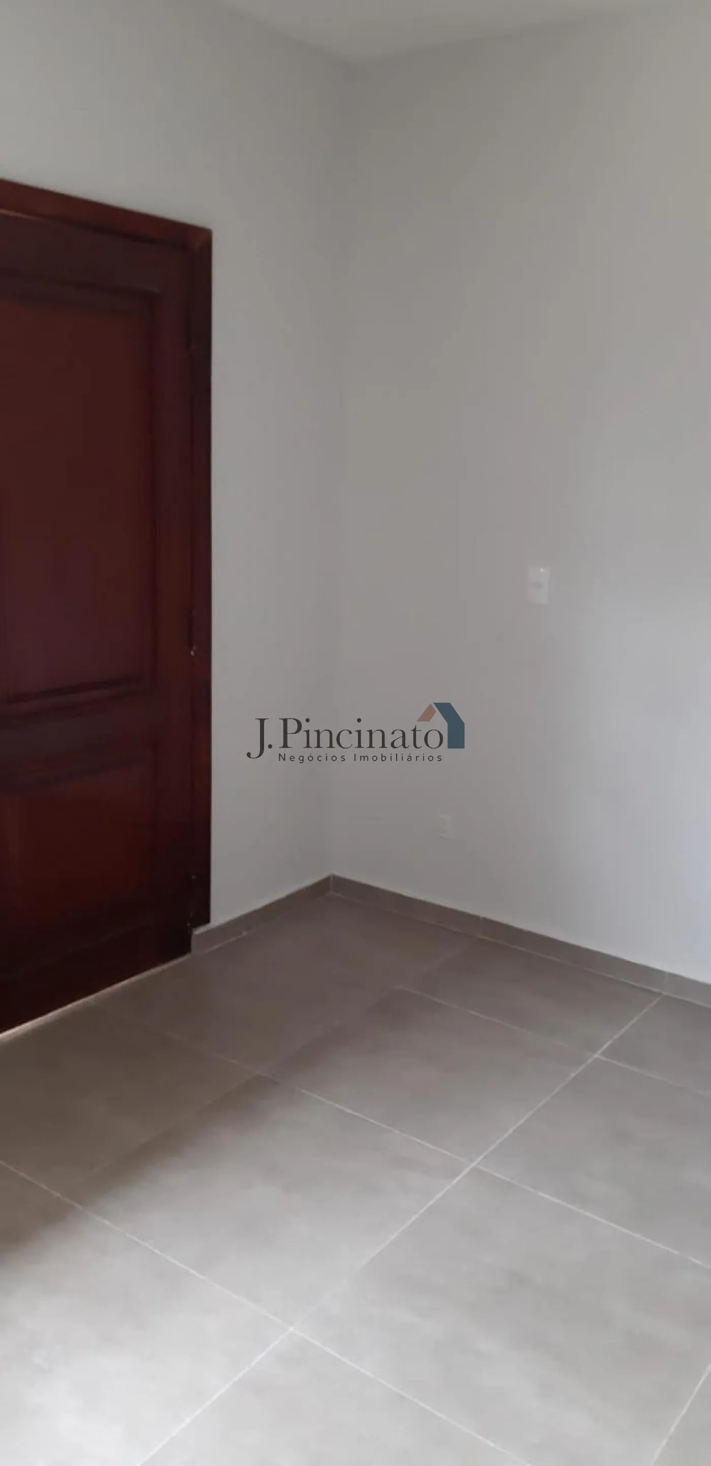 jundiai-casa-padrao-jardim-cica-20-06-2024_13-42-49-32.webp