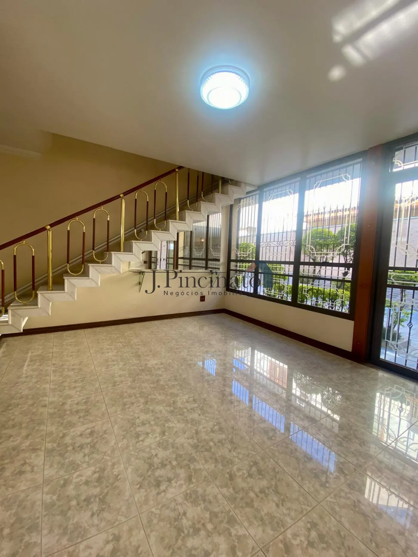 jundiai-casa-sobrado-chacara-urbana-17-03-2026_13-47-21-69b985999d1ea.webp