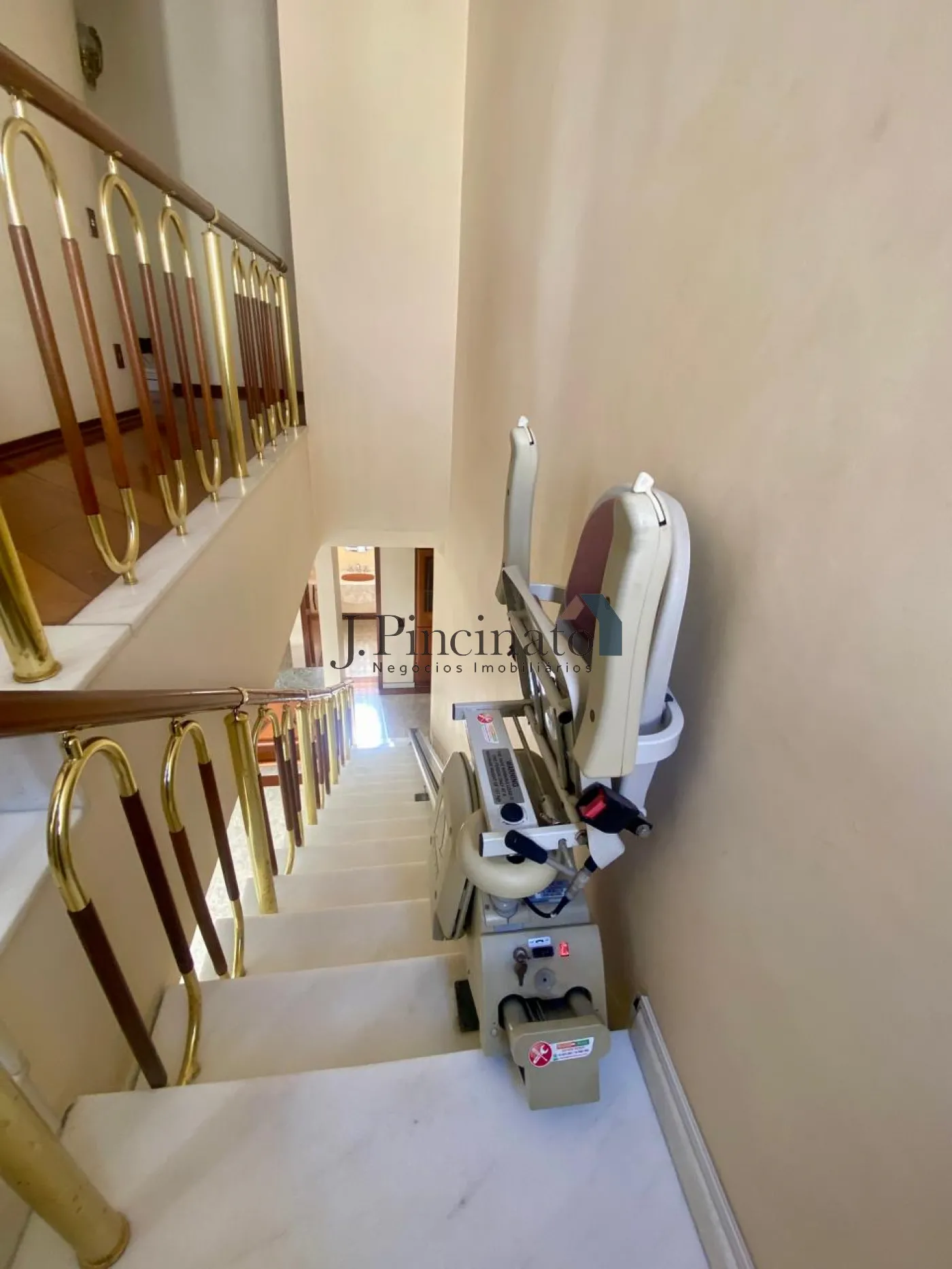 jundiai-casa-sobrado-chacara-urbana-17-03-2026_13-47-52-69b985b839efe.webp
