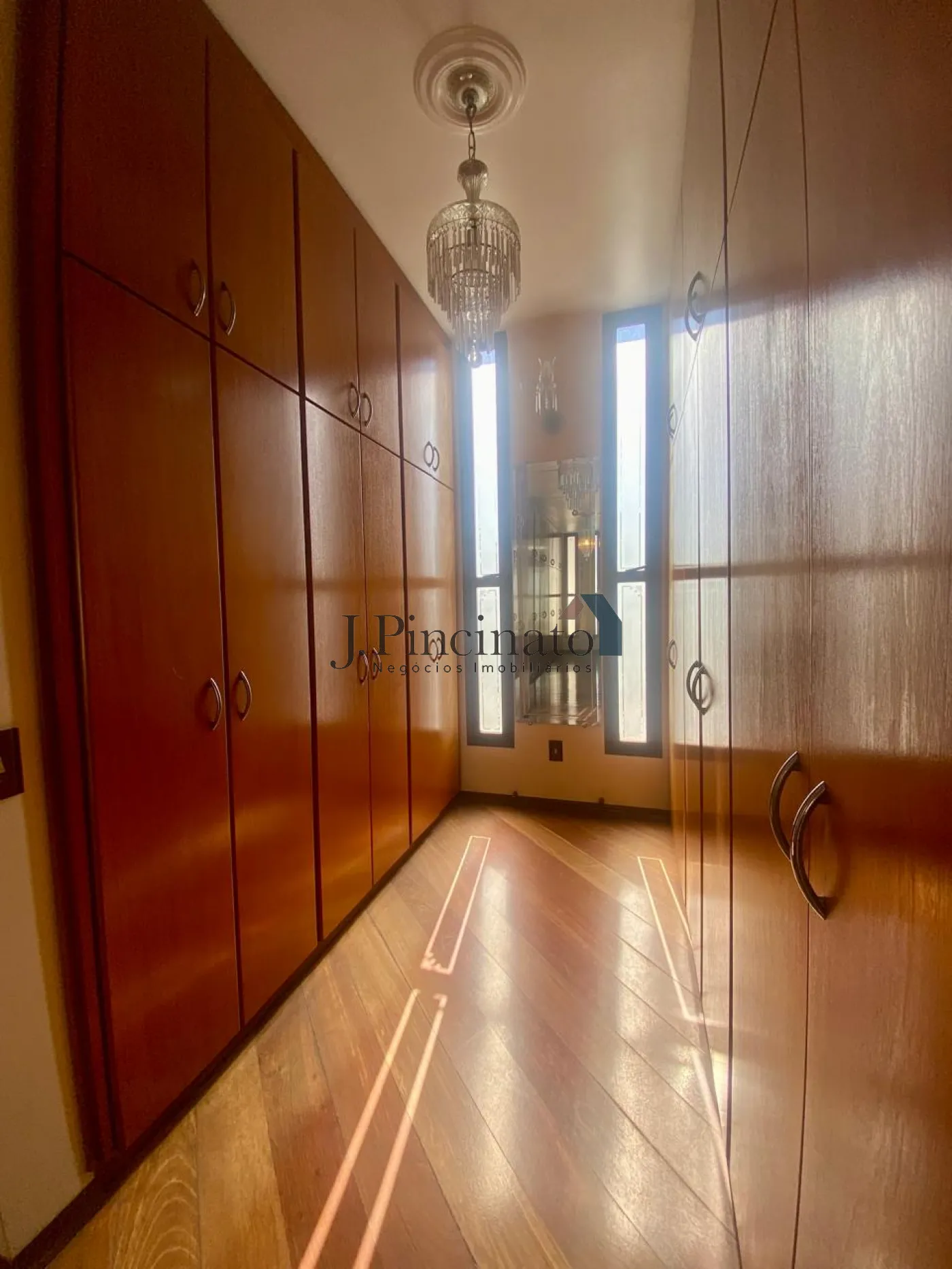 jundiai-casa-sobrado-chacara-urbana-17-03-2026_13-48-02-69b985c2e63bf.webp