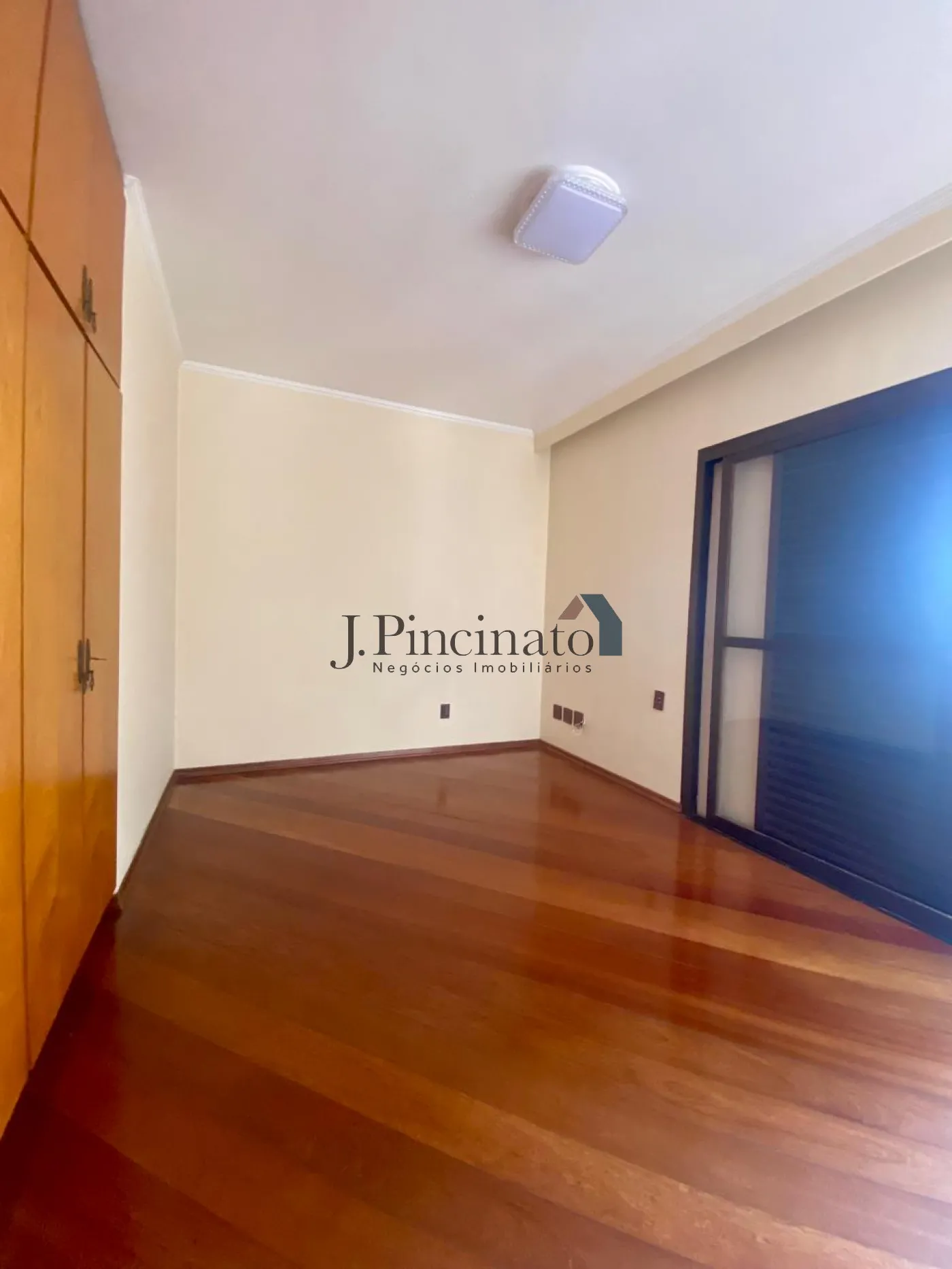 jundiai-casa-sobrado-chacara-urbana-17-03-2026_13-48-19-69b985d3a369a.webp