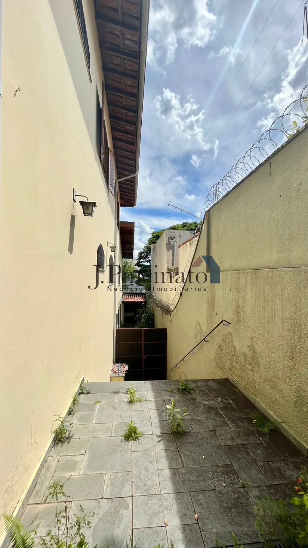 jundiai-casa-sobrado-chacara-urbana-27-02-2023_09-14-06-24.webp