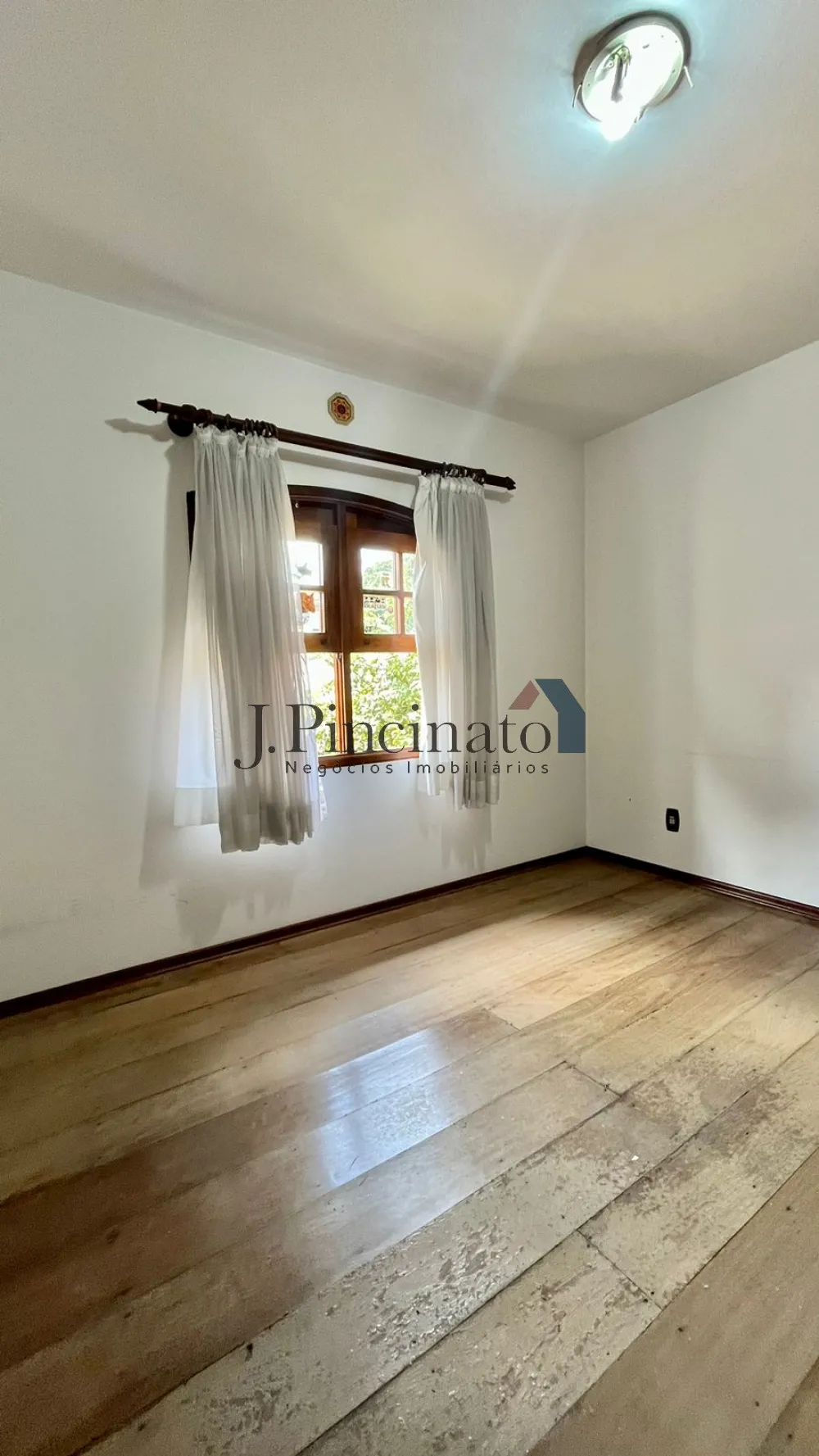 jundiai-casa-sobrado-chacara-urbana-27-02-2023_09-26-26-7.webp