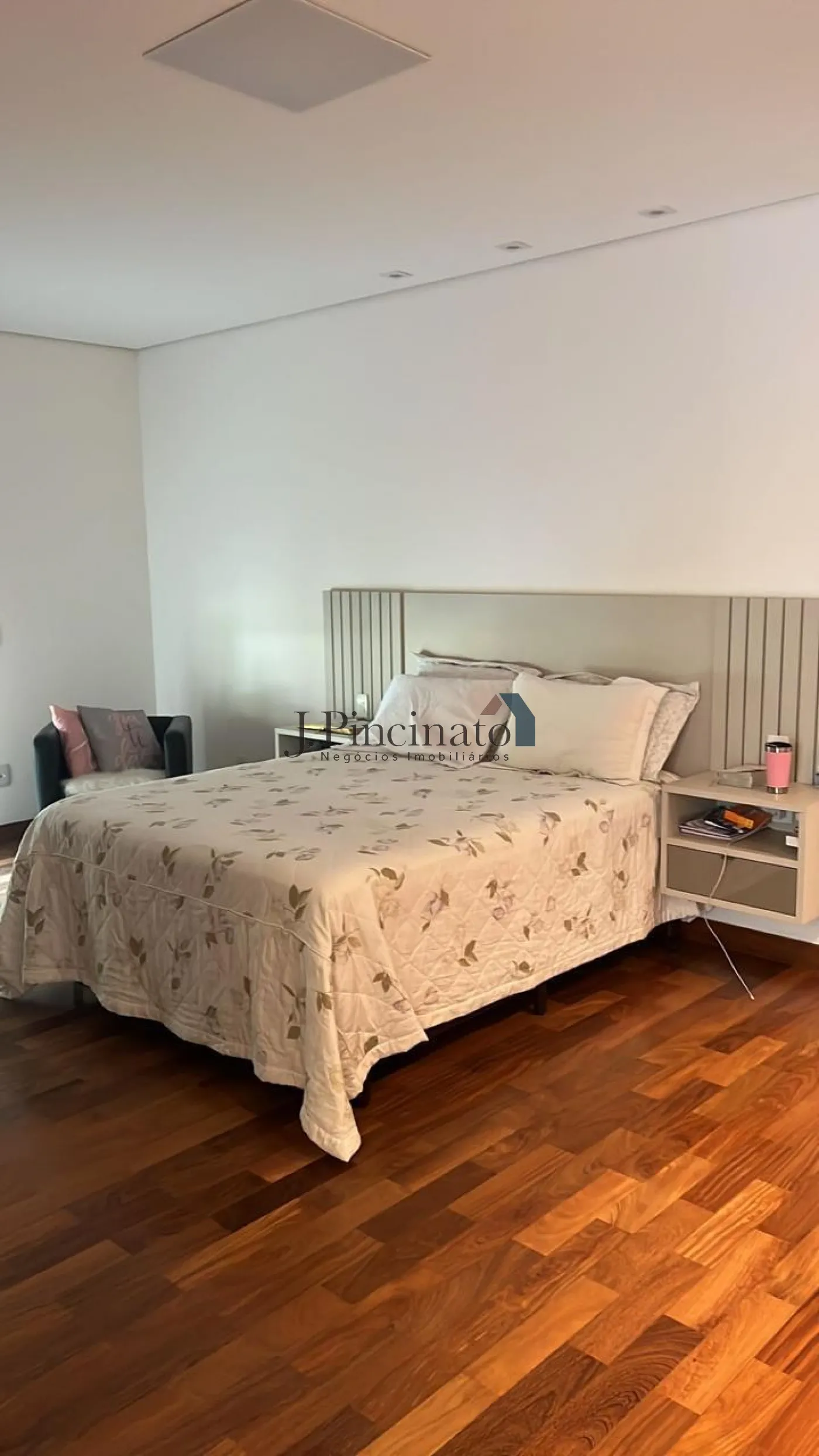 jundiai-casa-sobrado-em-condominio-caxambu-28-12-2024_11-11-18-19.webp