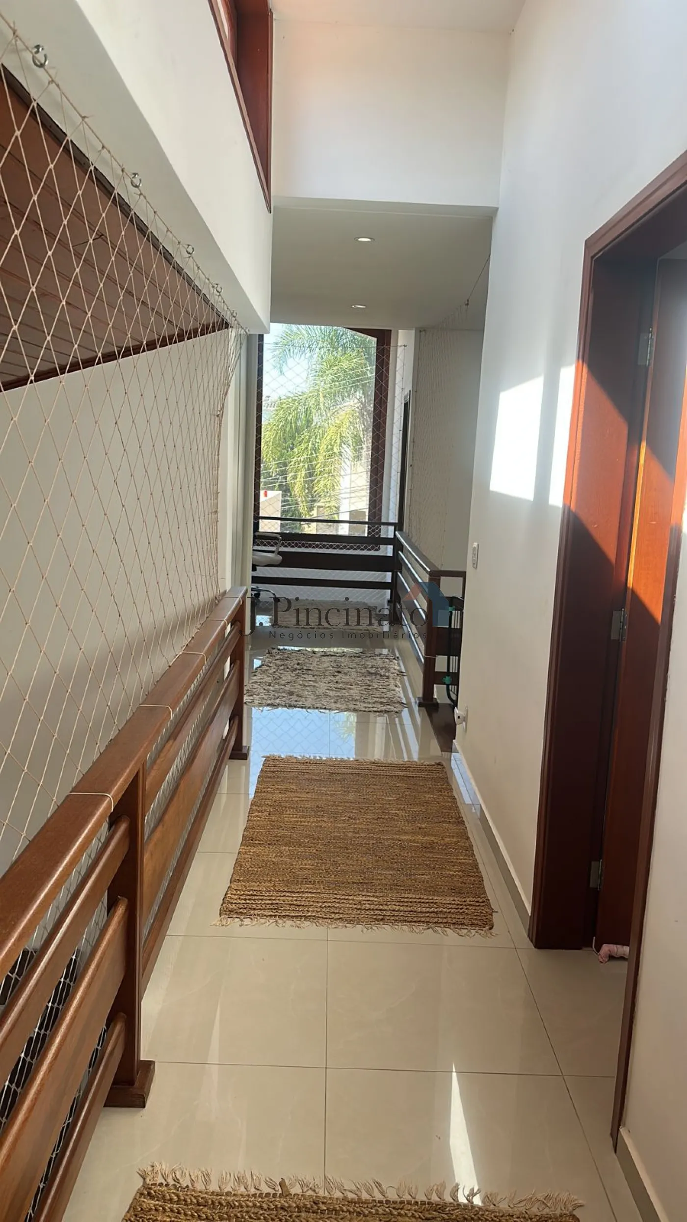 jundiai-casa-sobrado-em-condominio-chacara-malota-09-11-2023_11-23-32-40.webp