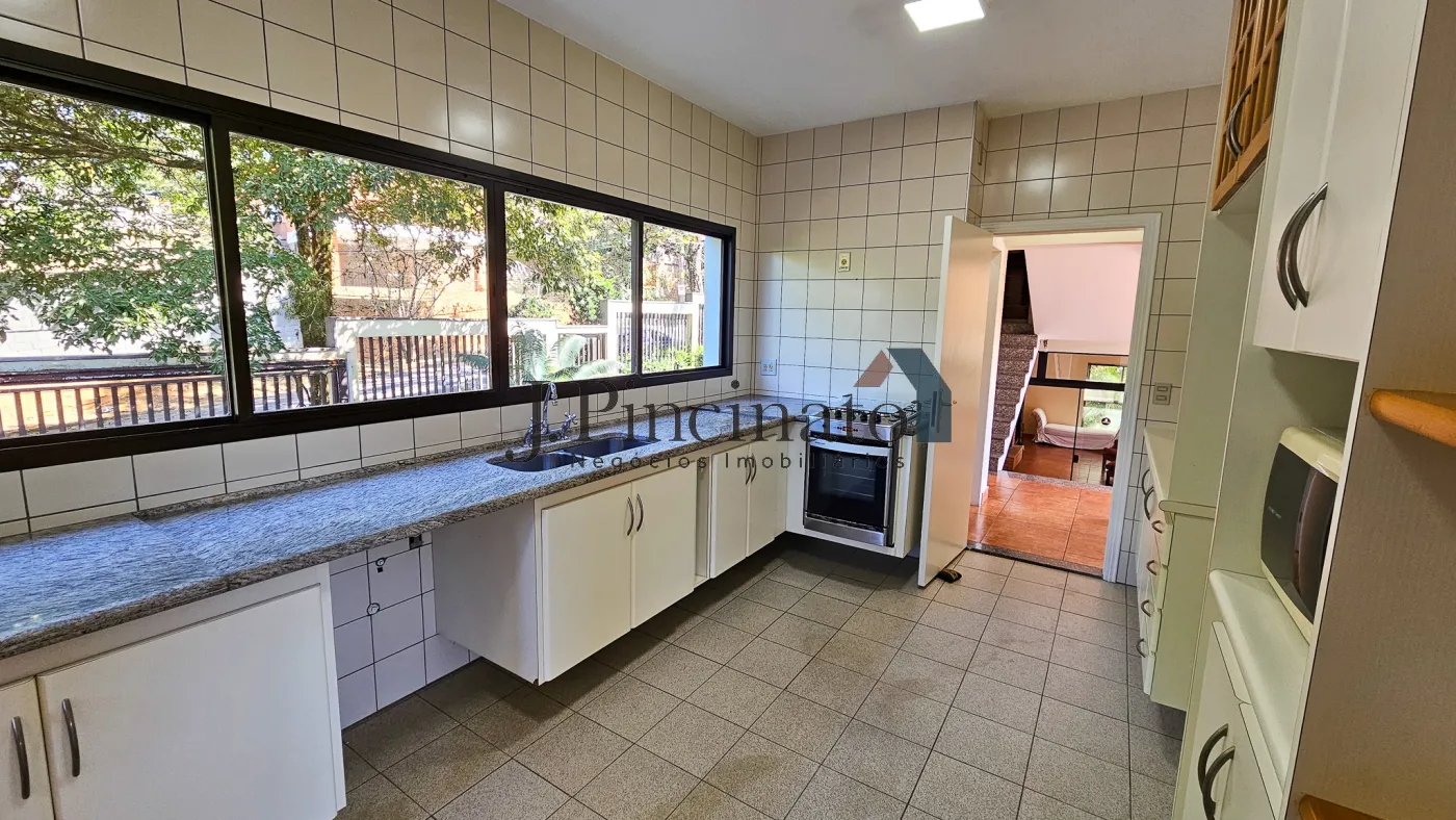 jundiai-casa-sobrado-em-condominio-chacara-malota-14-05-2024_15-20-52-41.webp