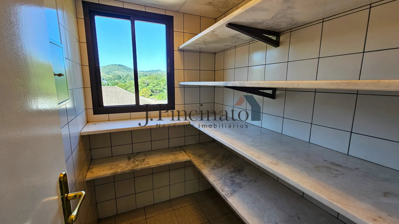 jundiai-casa-sobrado-em-condominio-chacara-malota-14-05-2024_15-20-53-43.webp