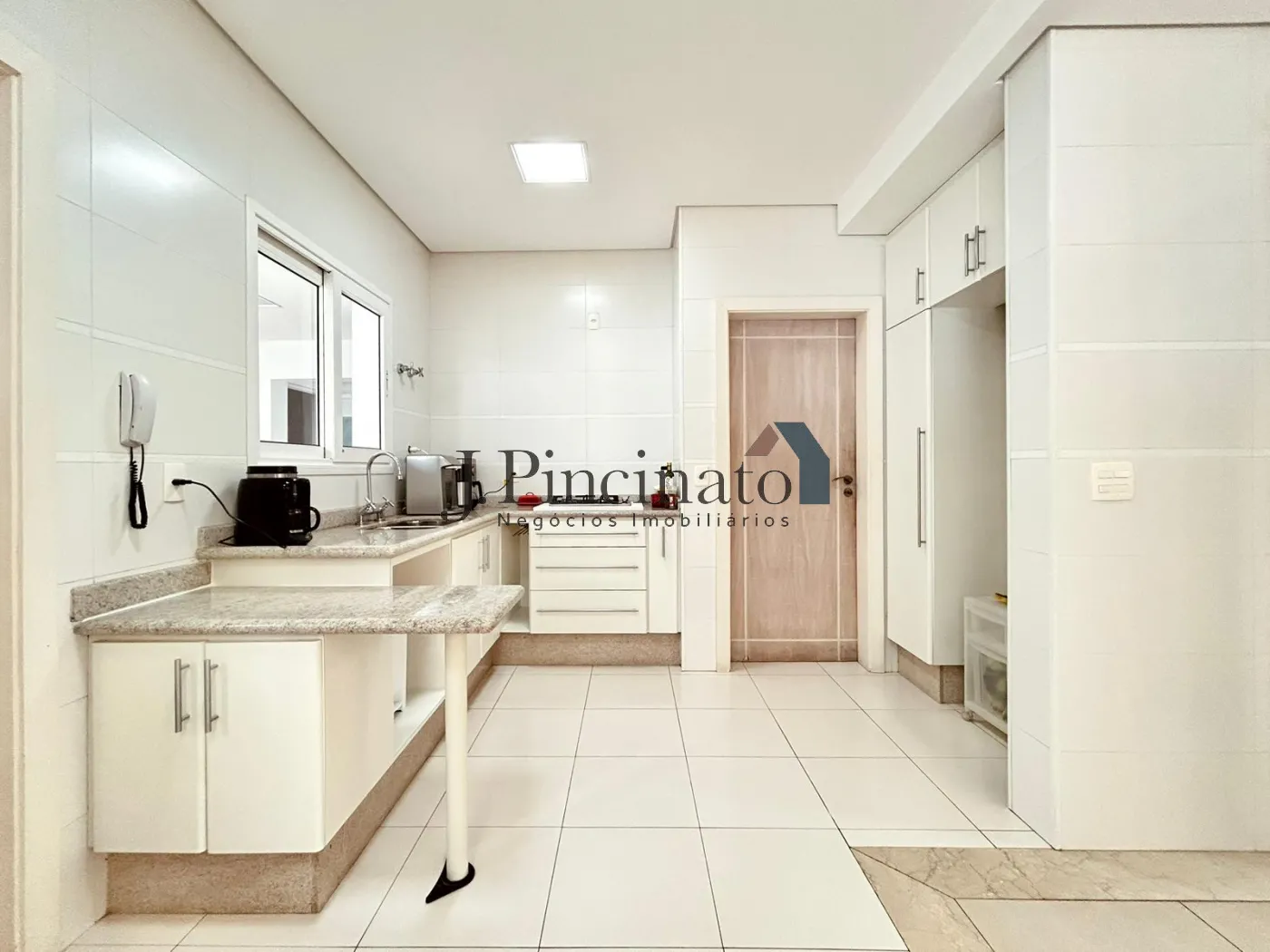 jundiai-casa-sobrado-em-condominio-jardim-campos-elisios-06-03-2025_17-10-49-14.webp