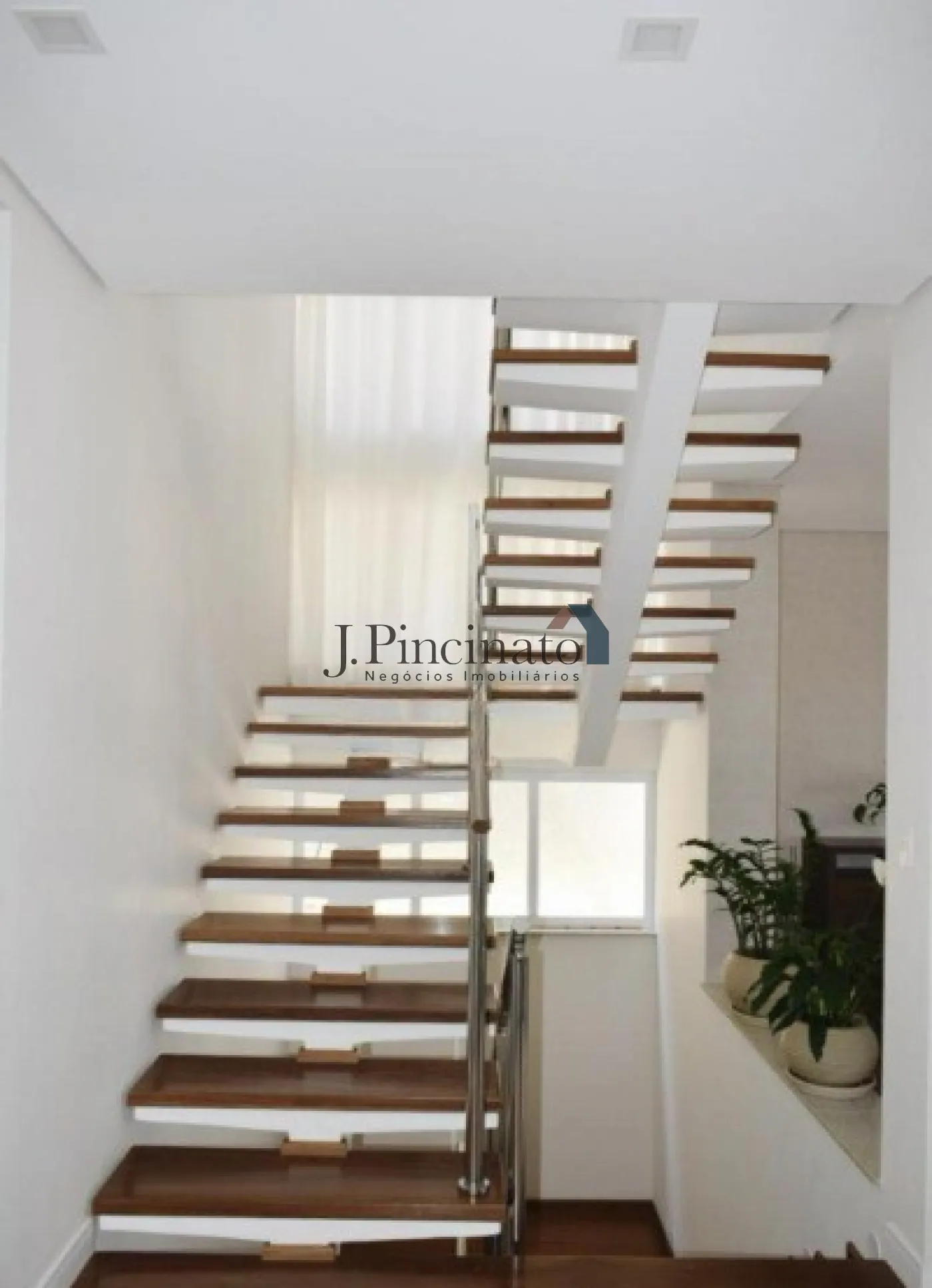 jundiai-casa-sobrado-em-condominio-jardim-novo-mundo-21-12-2023_15-23-29-27.webp