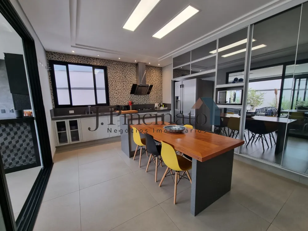 jundiai-casa-sobrado-em-condominio-parque-residencial-eloy-chaves-21-04-2023_10-47-11-5.webp