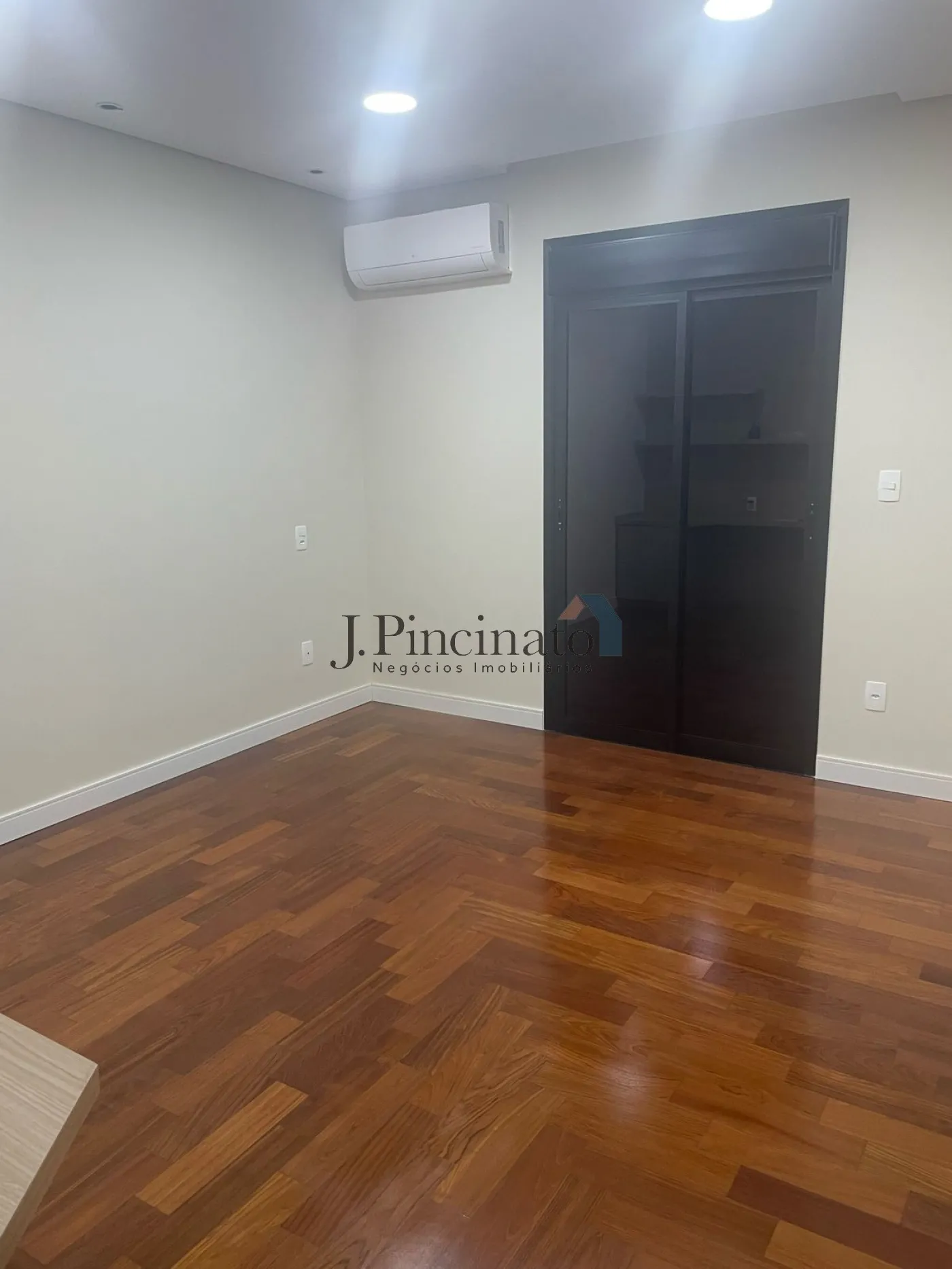 jundiai-casa-sobrado-em-condominio-portal-do-paraiso-i-10-03-2025_15-59-29-2.webp