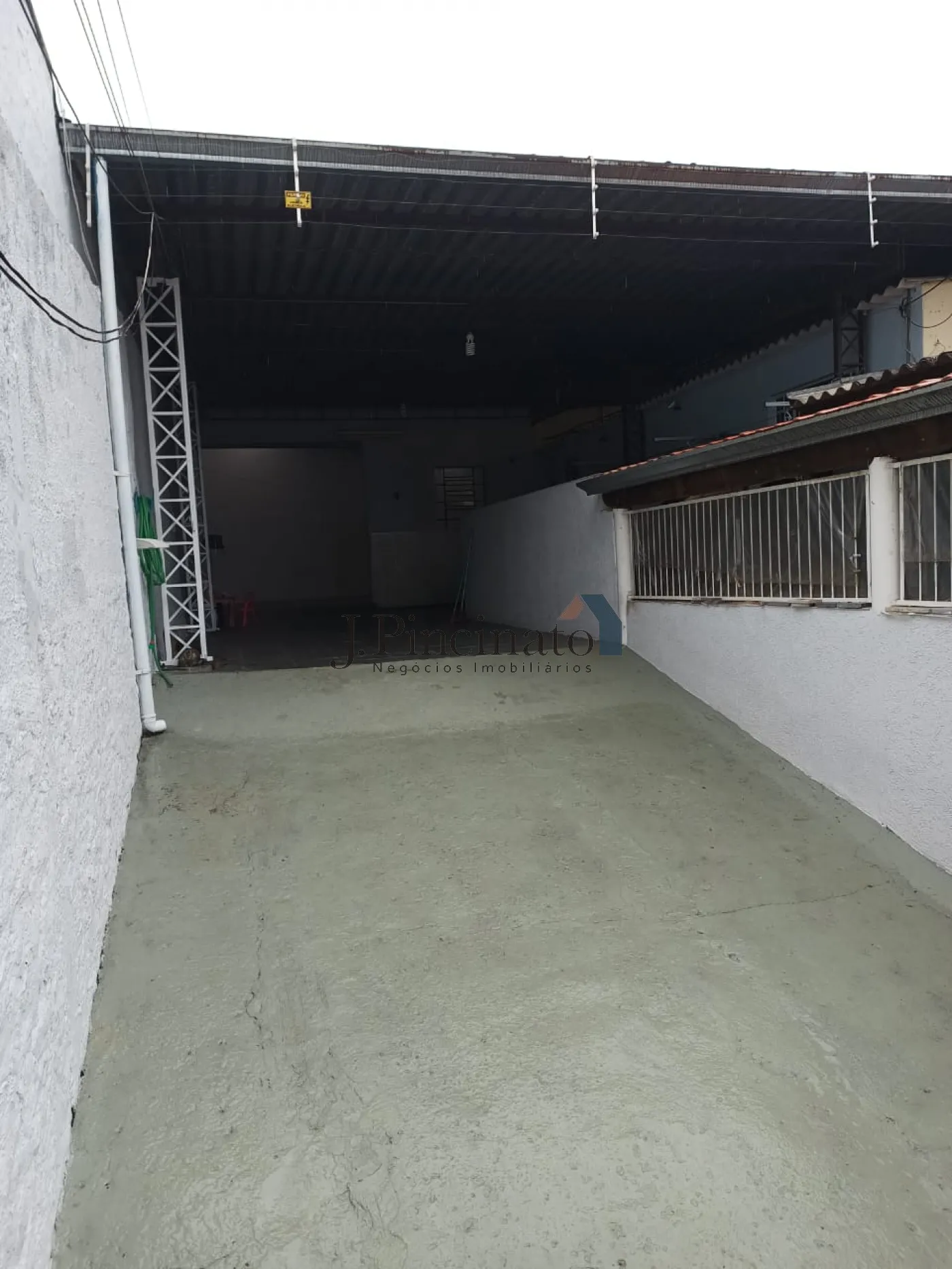 jundiai-comercial-casa-vila-progresso-08-07-2024_16-35-45-43.webp