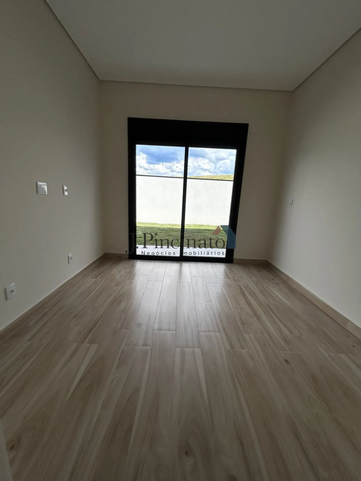 cabreuva-casa-terrea-em-condominio-jacare-03-02-2026_15-23-38-69823d2ad2db1.webp