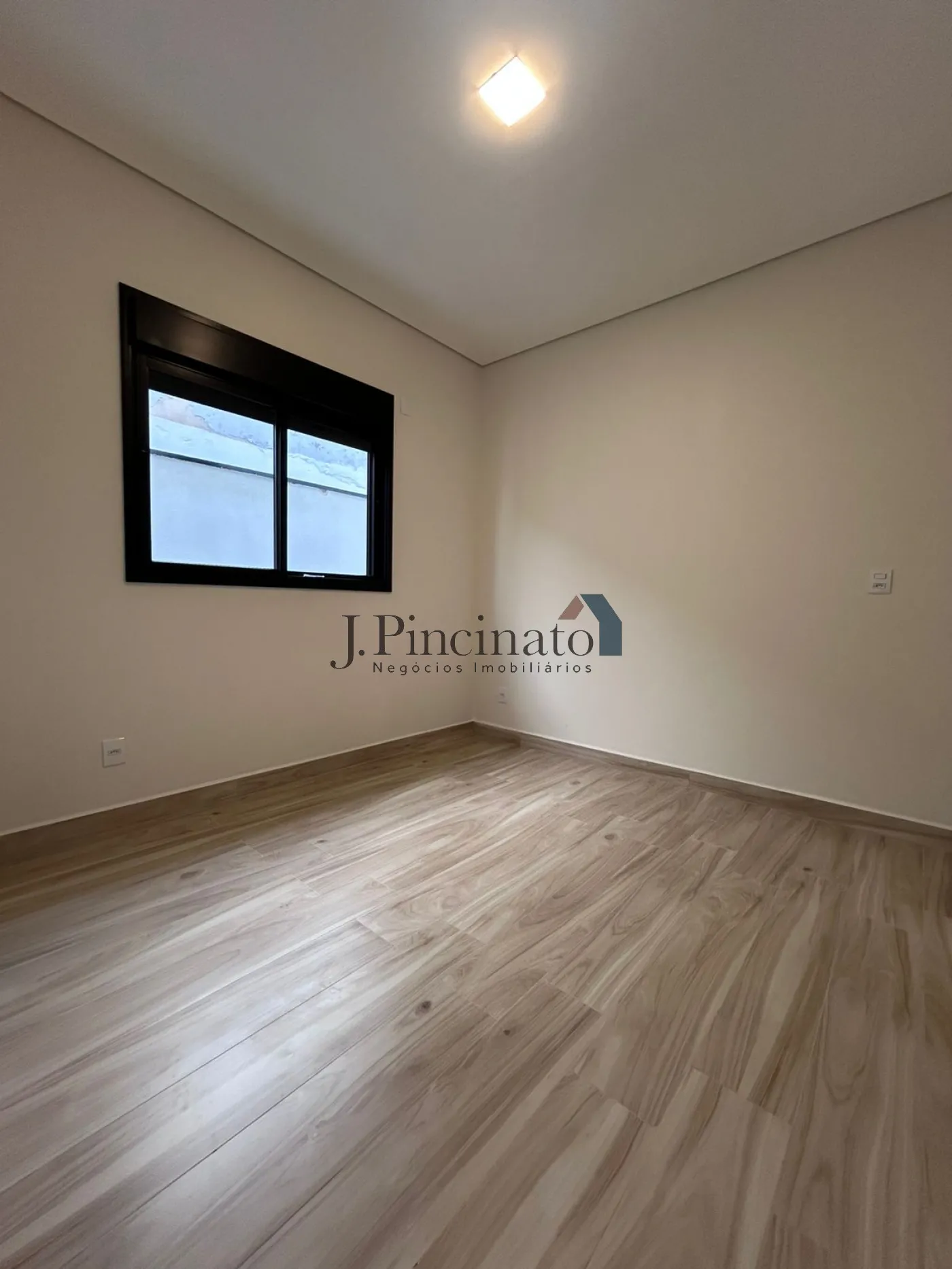 cabreuva-casa-terrea-em-condominio-jacare-03-02-2026_15-23-40-69823d2c96674.webp