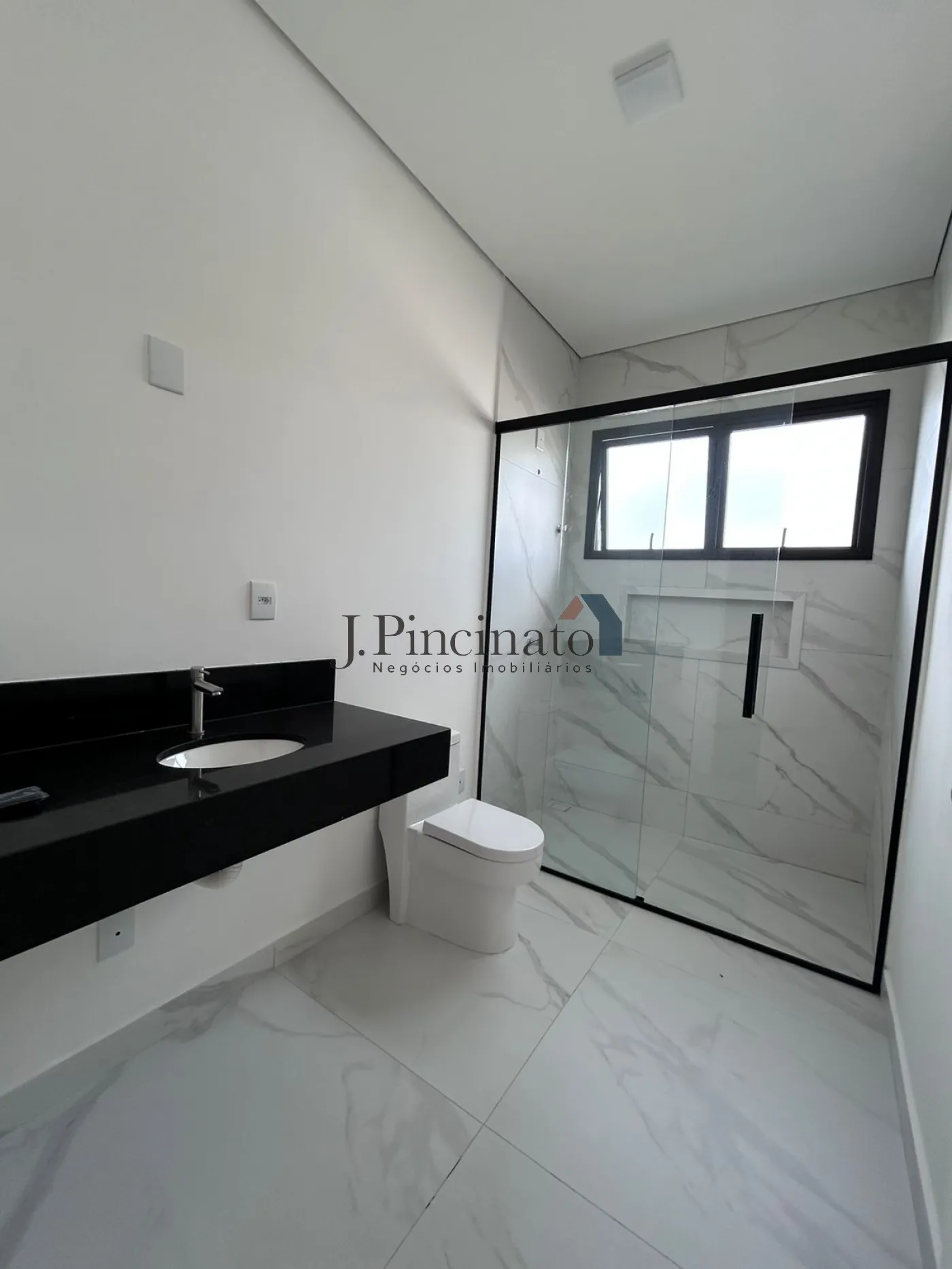 cabreuva-casa-terrea-em-condominio-jacare-03-02-2026_15-23-41-69823d2d7b56e.webp