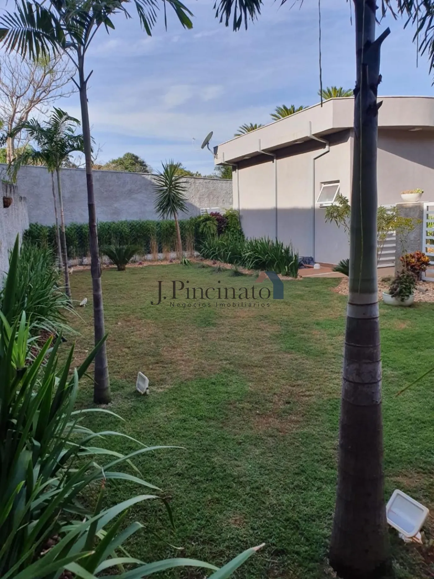 itupeva-casa-sobrado-em-condominio-horizonte-azul-22-08-2025_09-37-48-18.webp