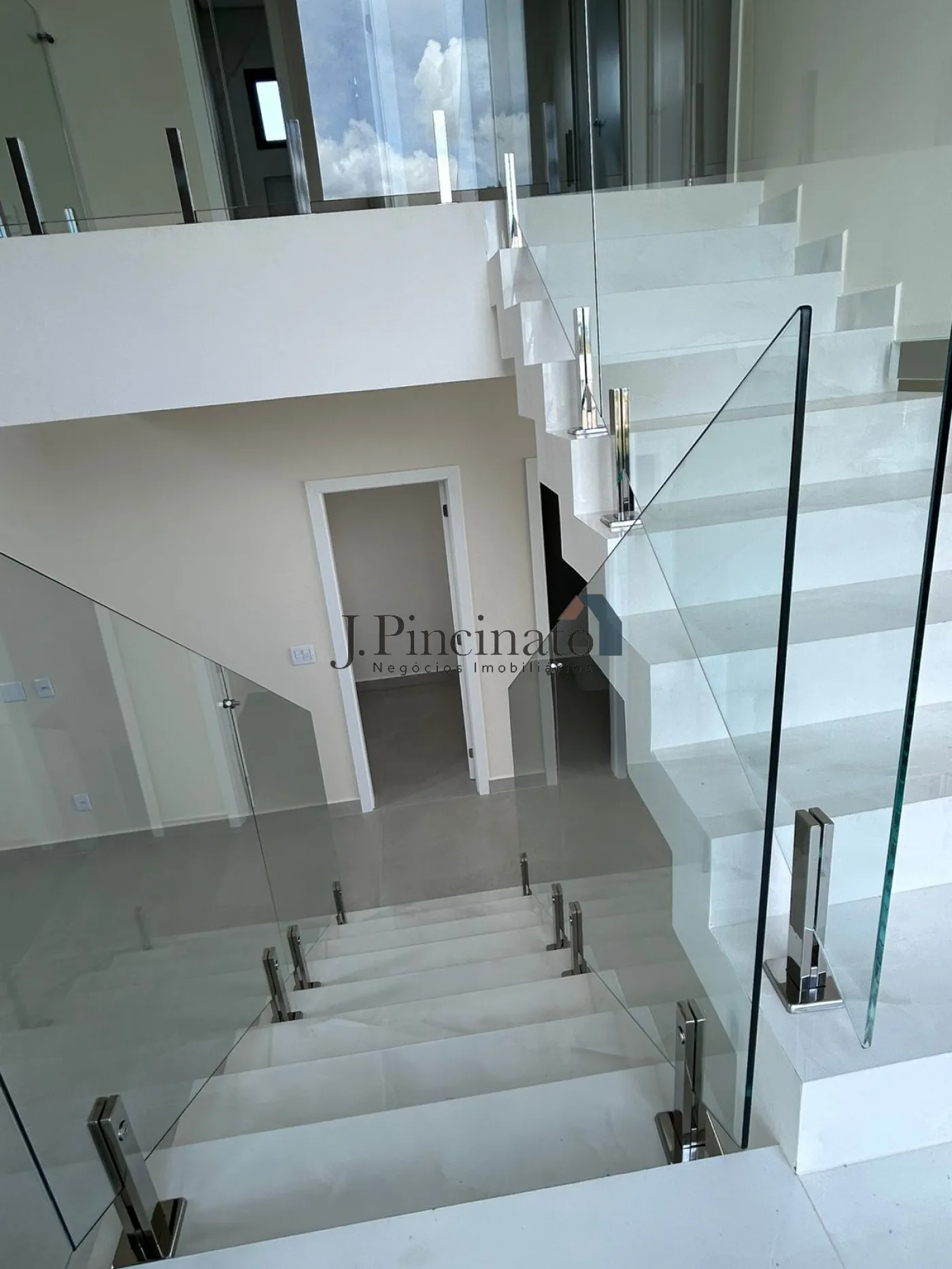 itupeva-casa-sobrado-em-condominio-jacare-03-02-2026_14-43-44-698233d0b58ab.webp