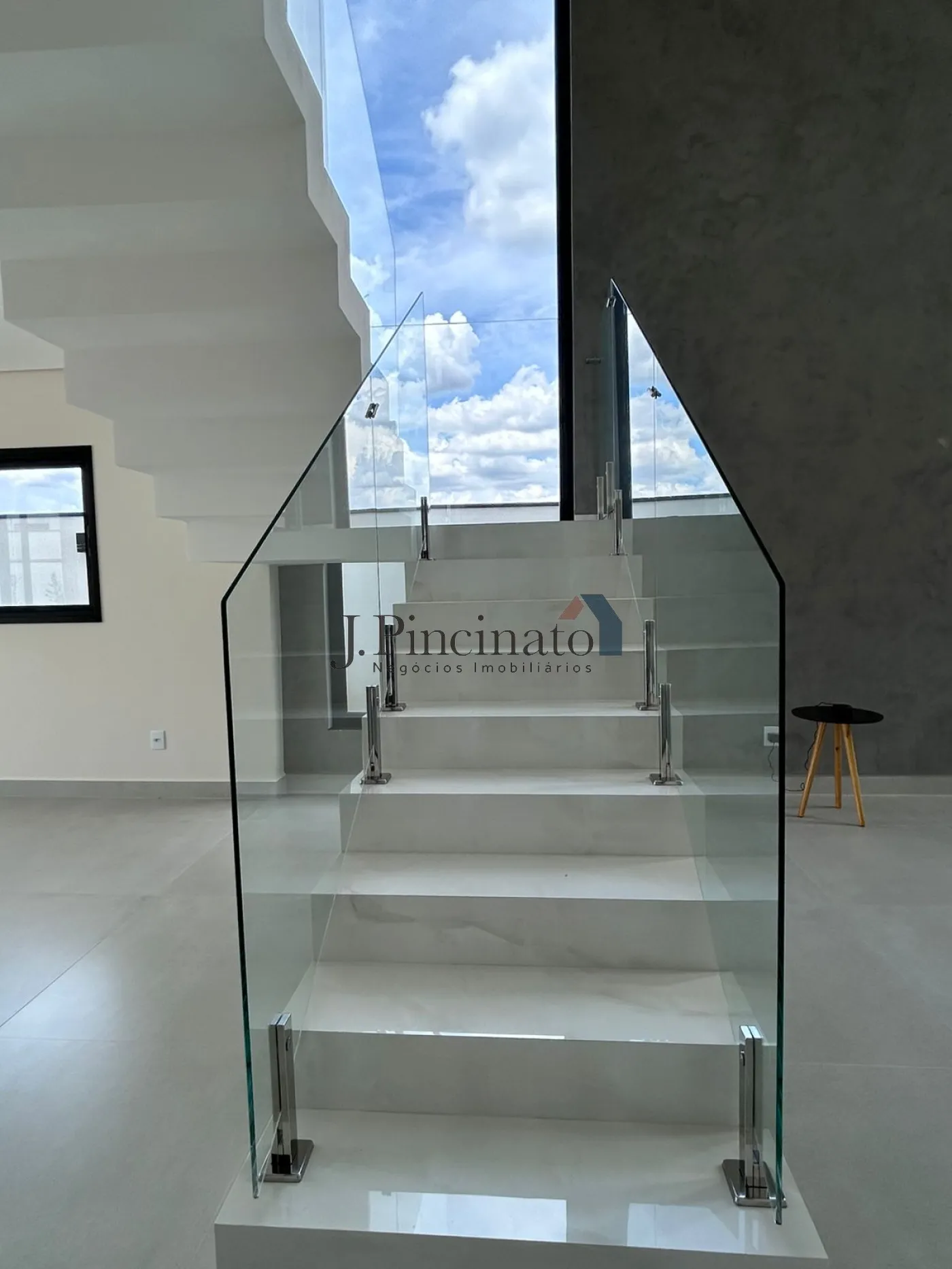 itupeva-casa-sobrado-em-condominio-jacare-03-02-2026_14-43-45-698233d18fe9f.webp