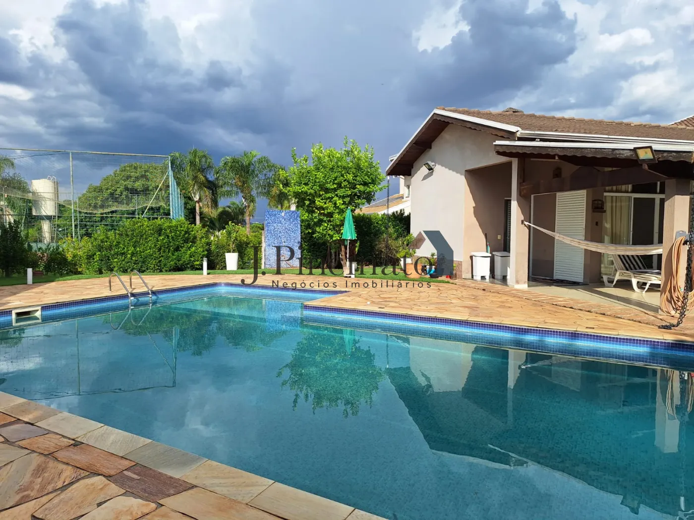 itupeva-casa-terrea-em-condominio-alameda-das-laranjeiras-17-04-2025_08-54-06-22.webp