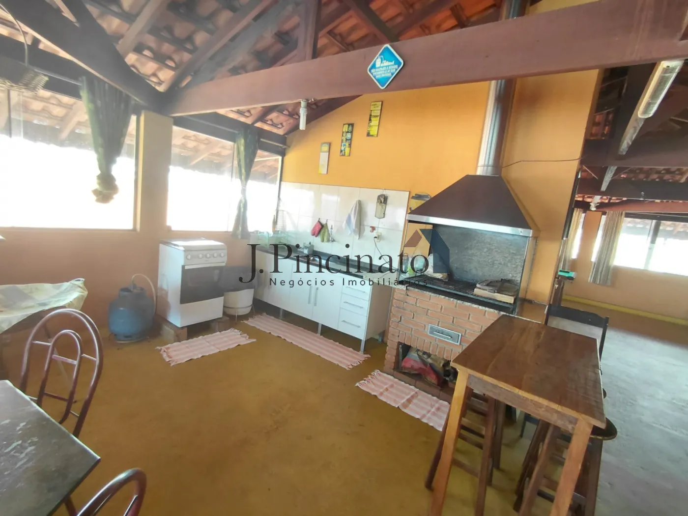 jundiai-casa-padrao-jardim-ermida-ii-30-01-2026_15-50-53-697cfd8d93ef6.webp