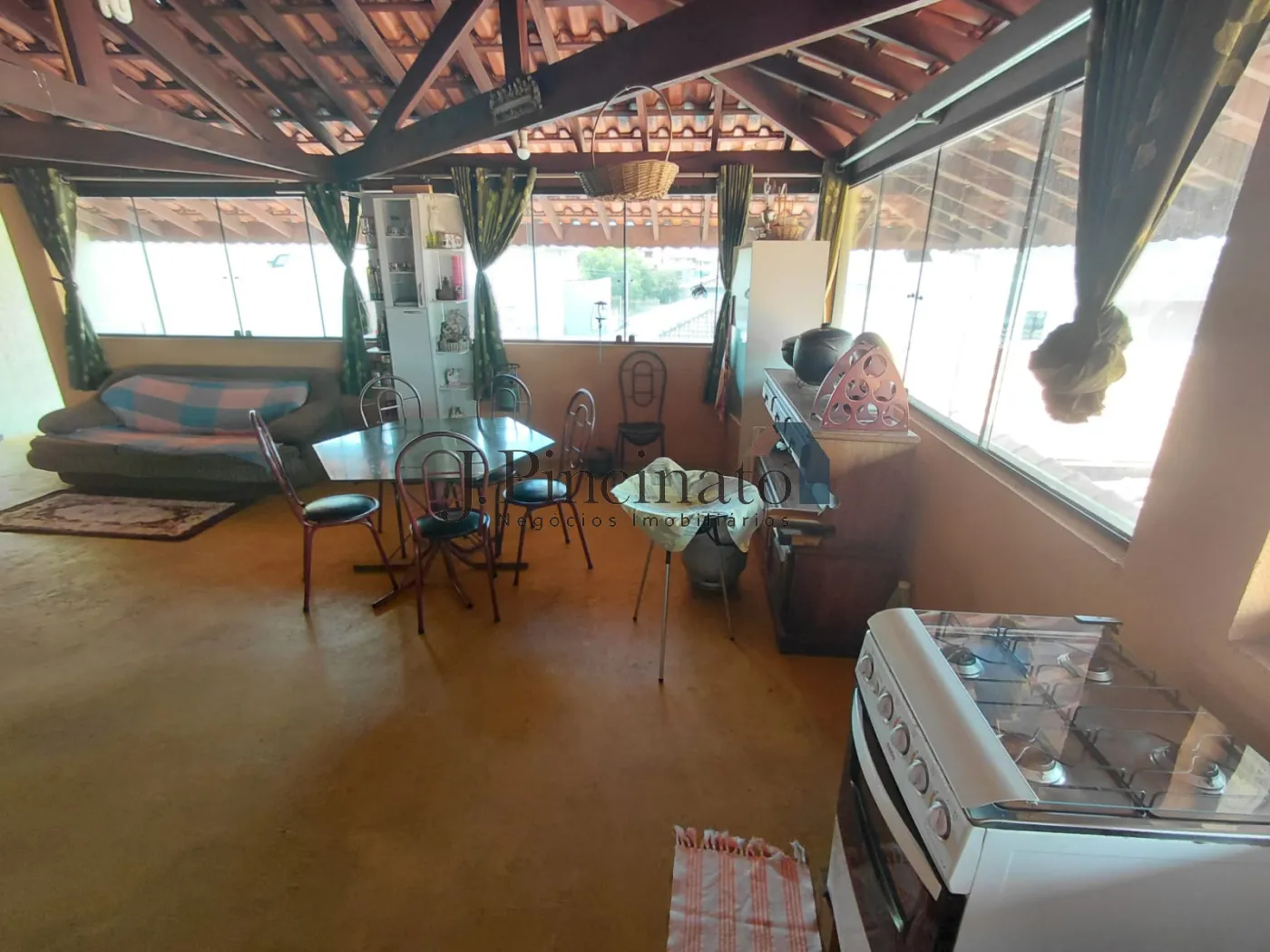 jundiai-casa-padrao-jardim-ermida-ii-30-01-2026_15-50-54-697cfd8e306f5.webp