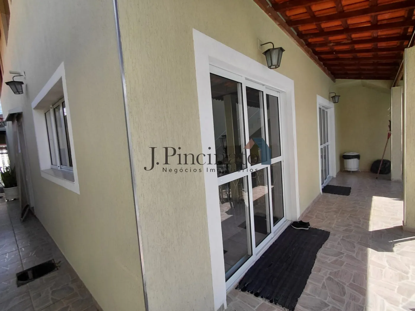 jundiai-casa-padrao-jardim-ermida-ii-30-01-2026_15-51-00-697cfd941d54b.webp