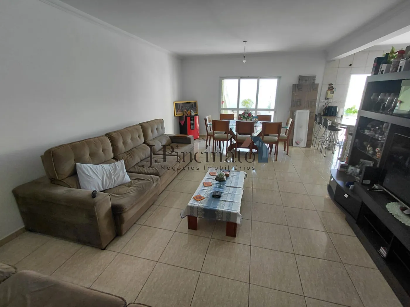 jundiai-casa-padrao-jardim-ermida-ii-30-01-2026_15-51-06-697cfd9abd628.webp