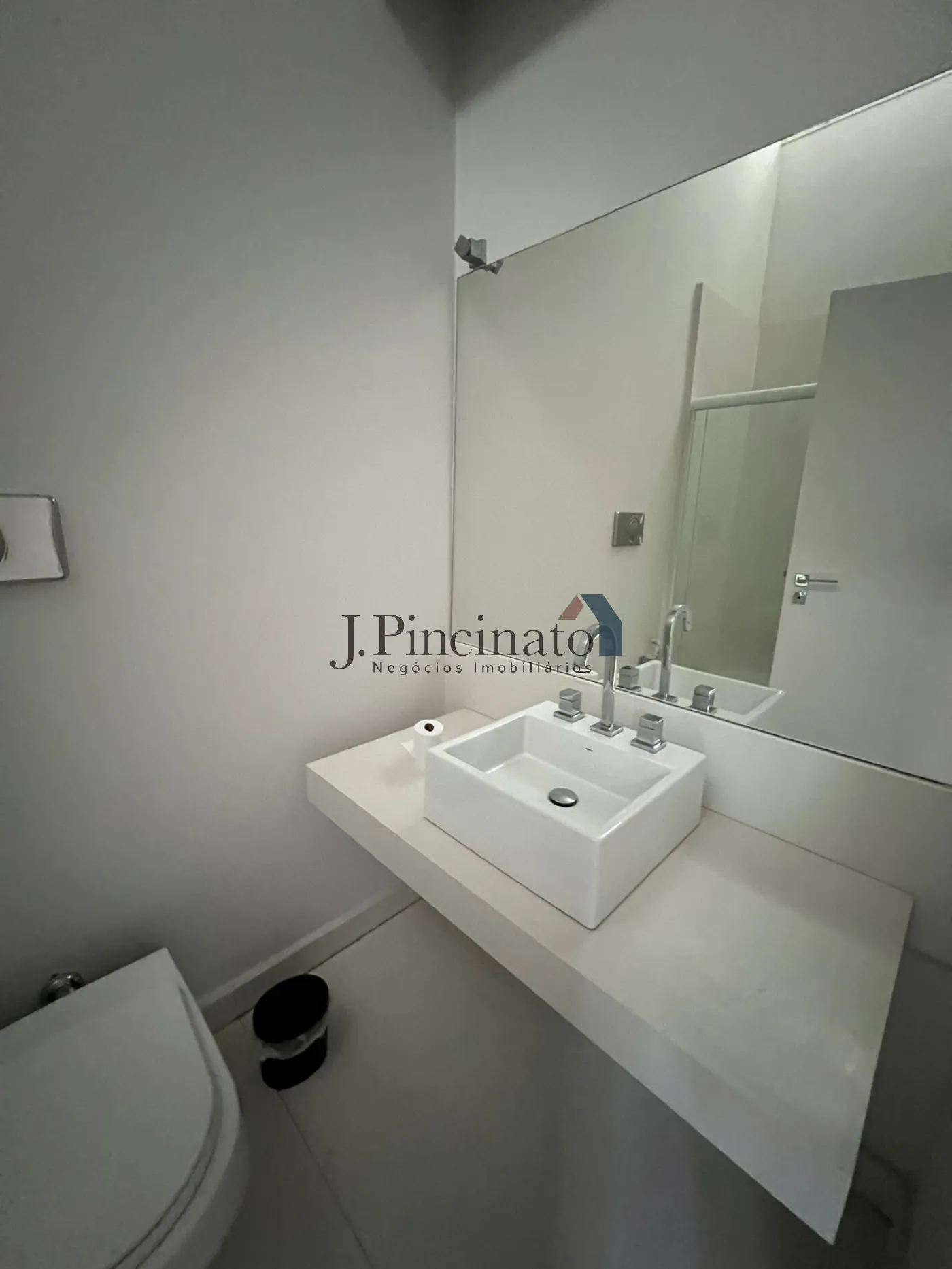 jundiai-casa-sobrado-em-condominio-cidade-santos-dumont-21-02-2024_09-37-41-32.webp
