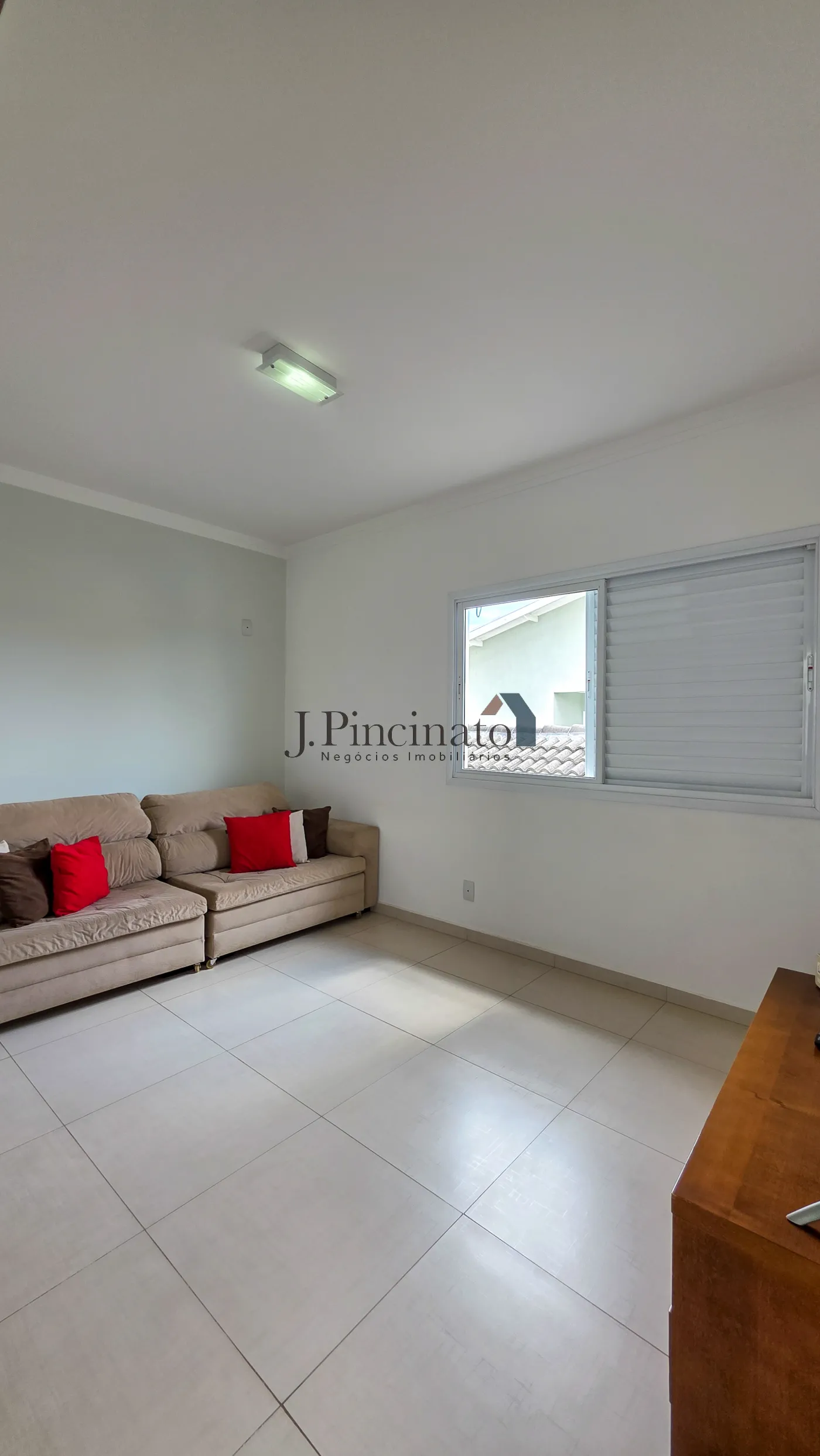jundiai-casa-sobrado-em-condominio-jundiai-mirim-13-02-2026_10-57-37-698f2dd138571.webp