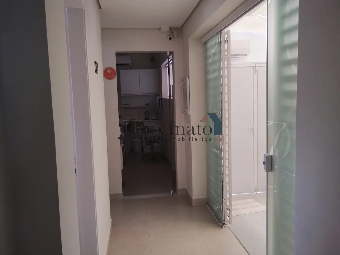 jundiai-comercial-casa-vila-virginia-06-02-2026_15-31-58-6986339ed59e1.webp