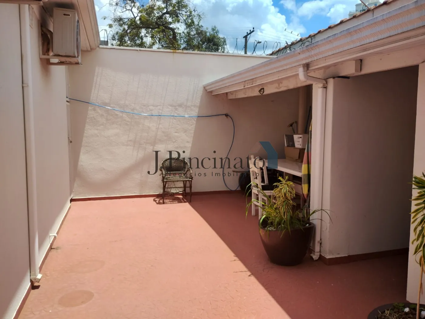 jundiai-comercial-casa-vila-virginia-06-02-2026_15-32-04-698633a4c265d.webp