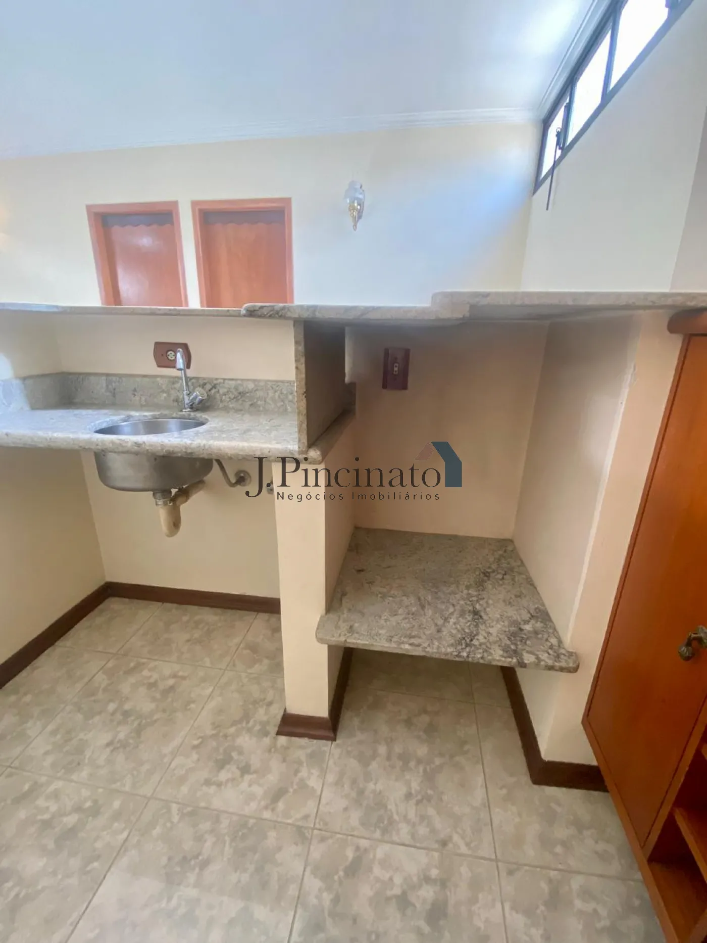 jundiai-casa-sobrado-chacara-urbana-17-03-2026_13-47-25-69b9859d512d7.webp