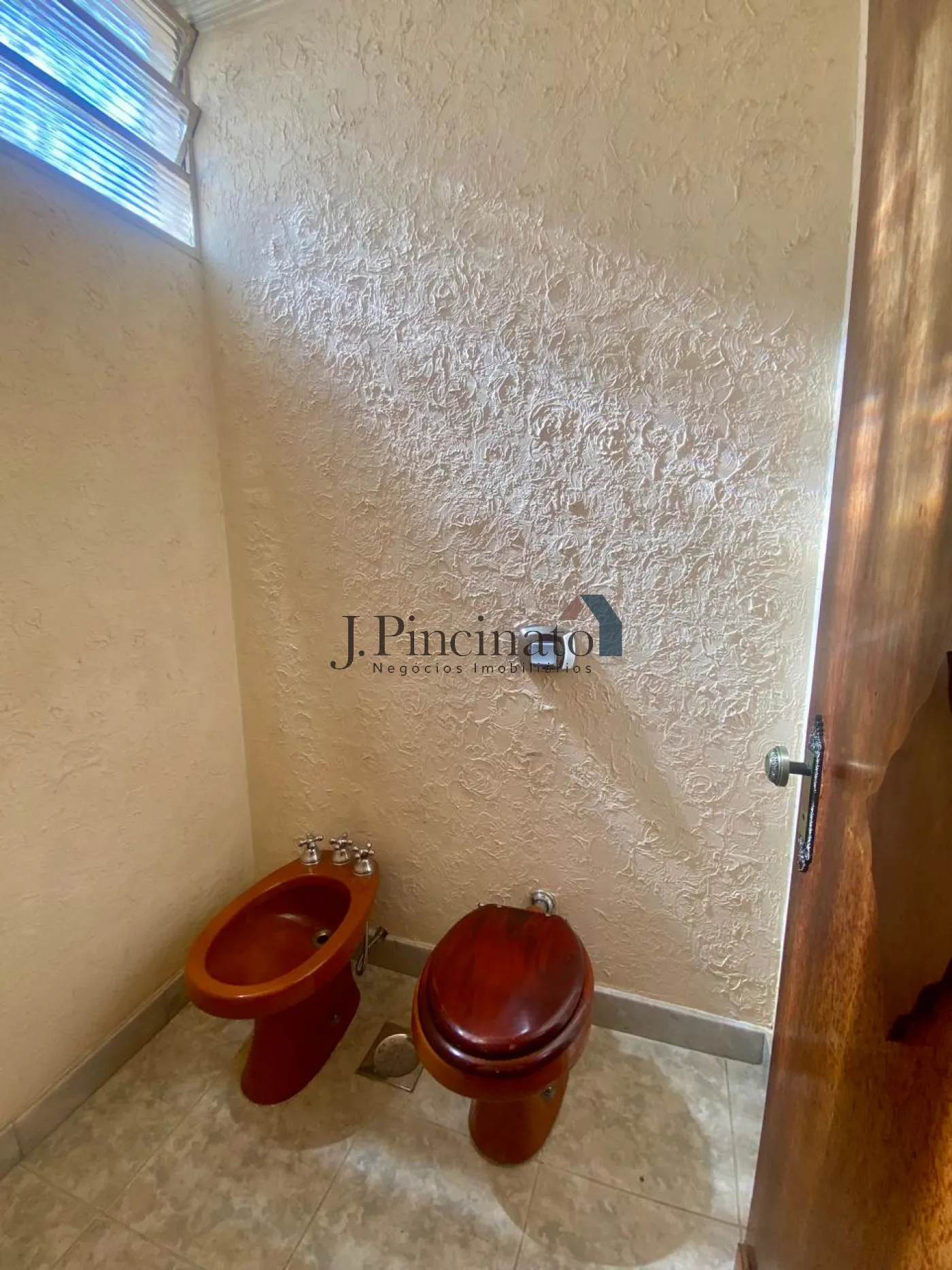 jundiai-casa-sobrado-chacara-urbana-17-03-2026_13-47-37-69b985a9ba40a.webp