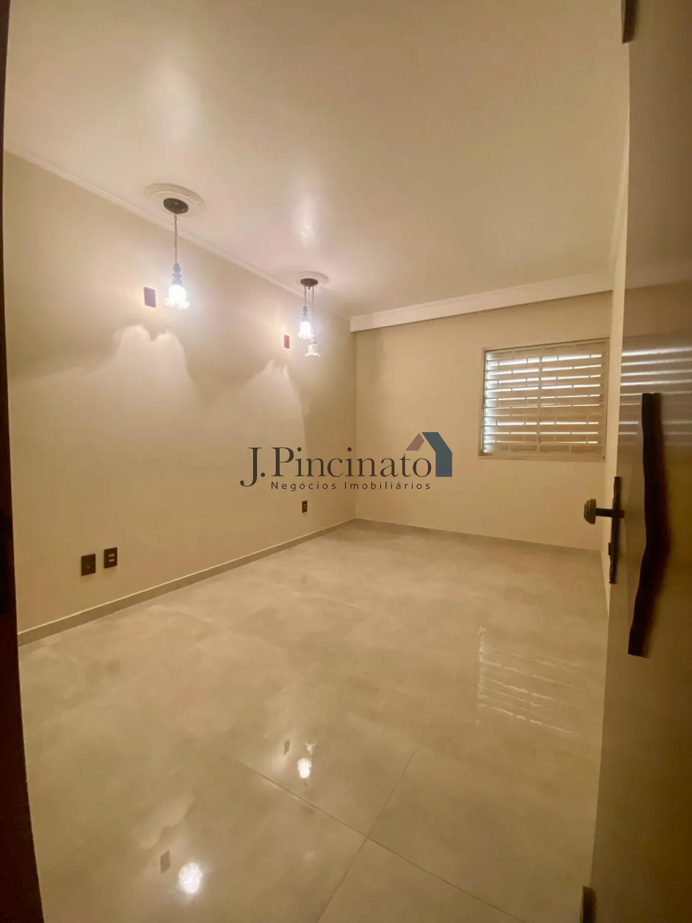 jundiai-casa-sobrado-chacara-urbana-17-03-2026_13-47-45-69b985b19cb11.webp