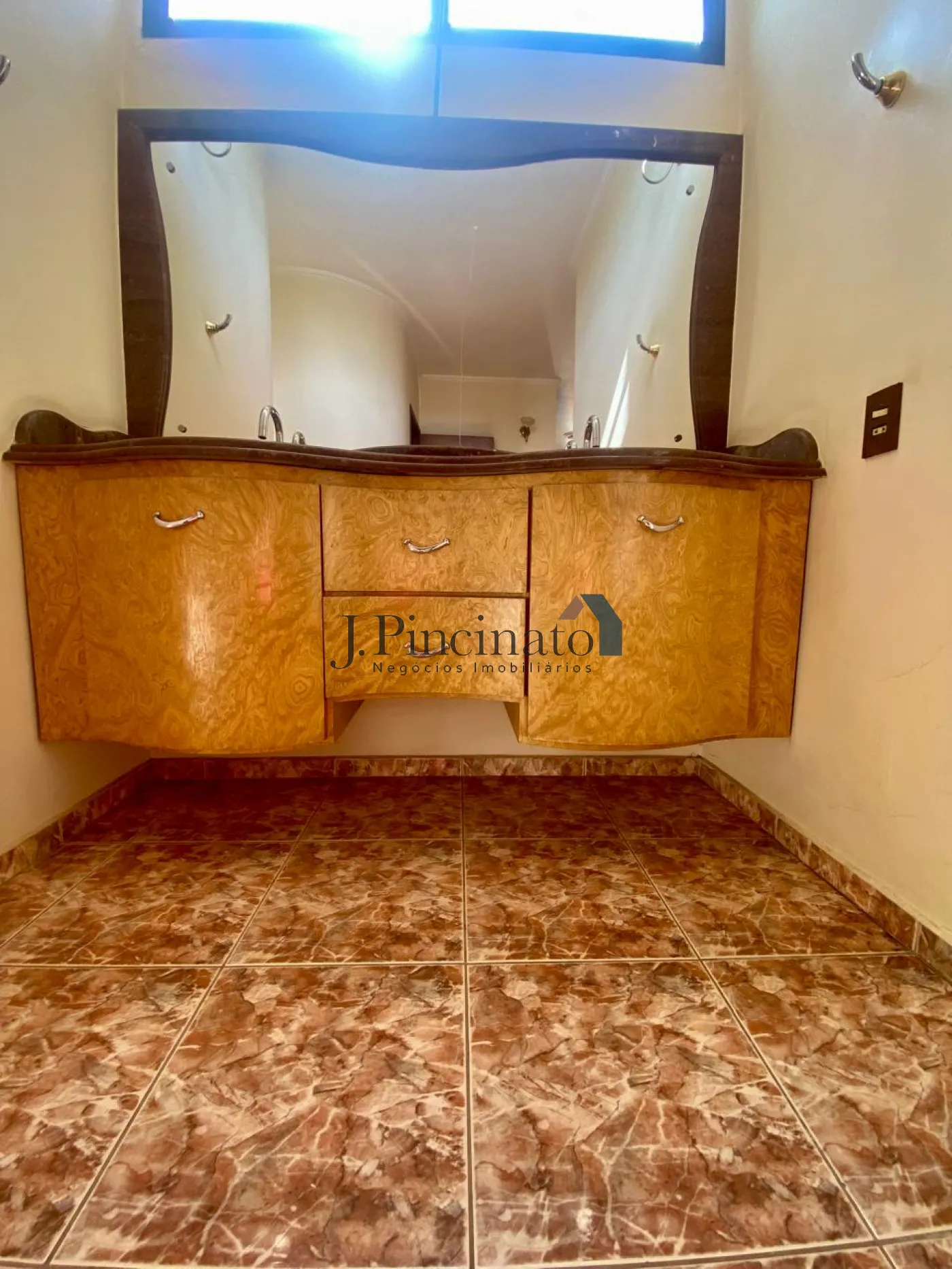 jundiai-casa-sobrado-chacara-urbana-17-03-2026_13-47-58-69b985be52e04.webp