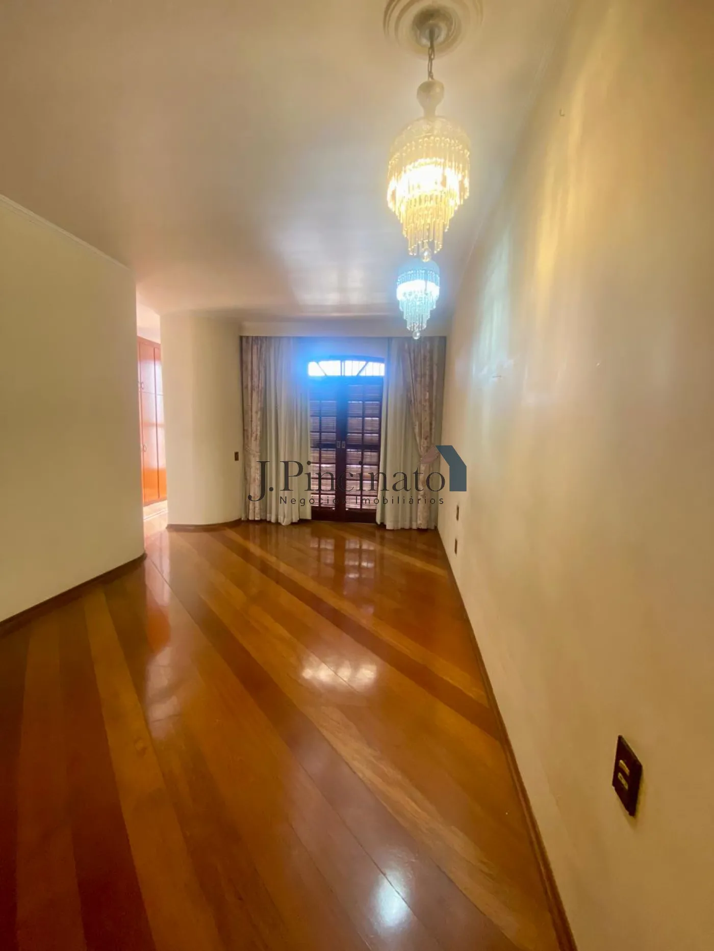 jundiai-casa-sobrado-chacara-urbana-17-03-2026_13-48-07-69b985c72897d.webp