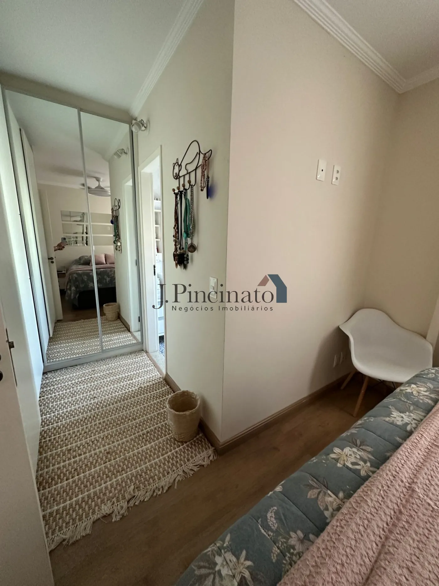 jundiai-casa-sobrado-em-condominio-jardim-colonial-04-03-2026_14-23-49-69a86aa5cb846.webp